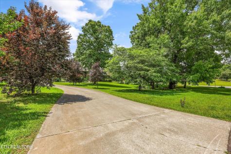 4702 Old Niles Ferry Road Maryville TN 37801