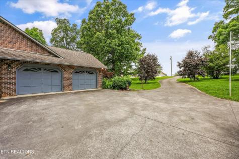4702 Old Niles Ferry Road Maryville TN 37801