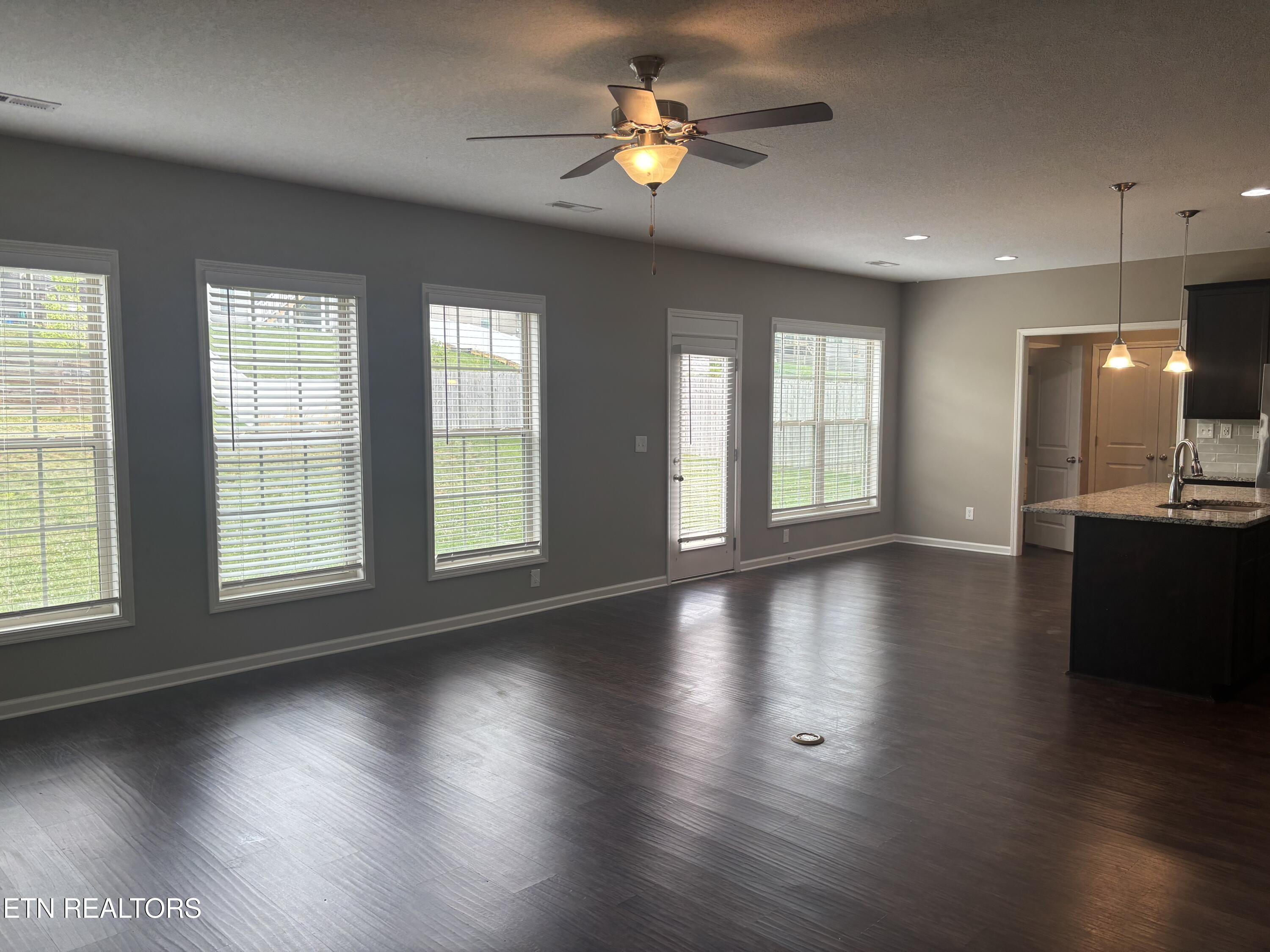 2584 Blackberry Ridge Boulevard Knoxville TN 37932