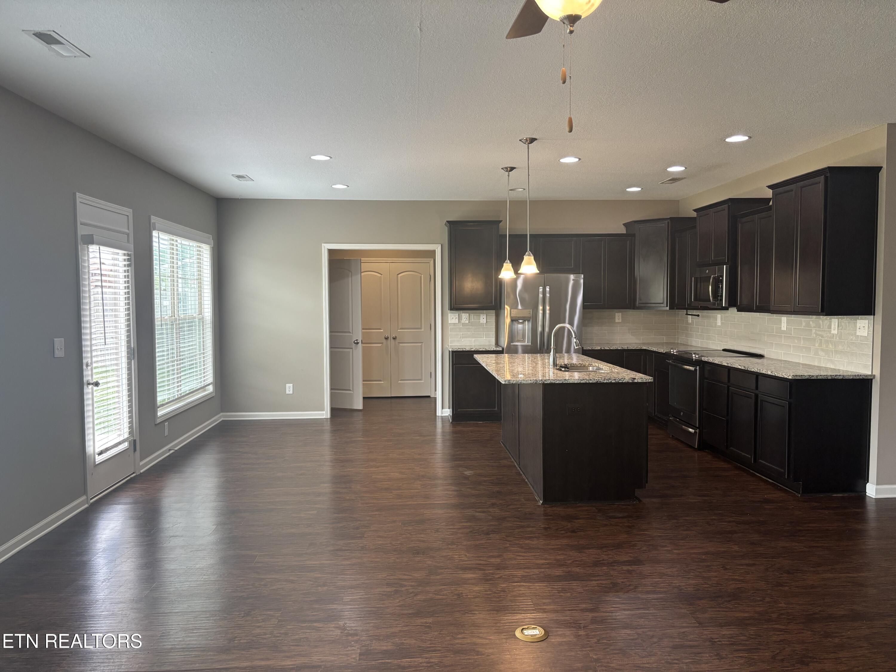 2584 Blackberry Ridge Boulevard Knoxville TN 37932
