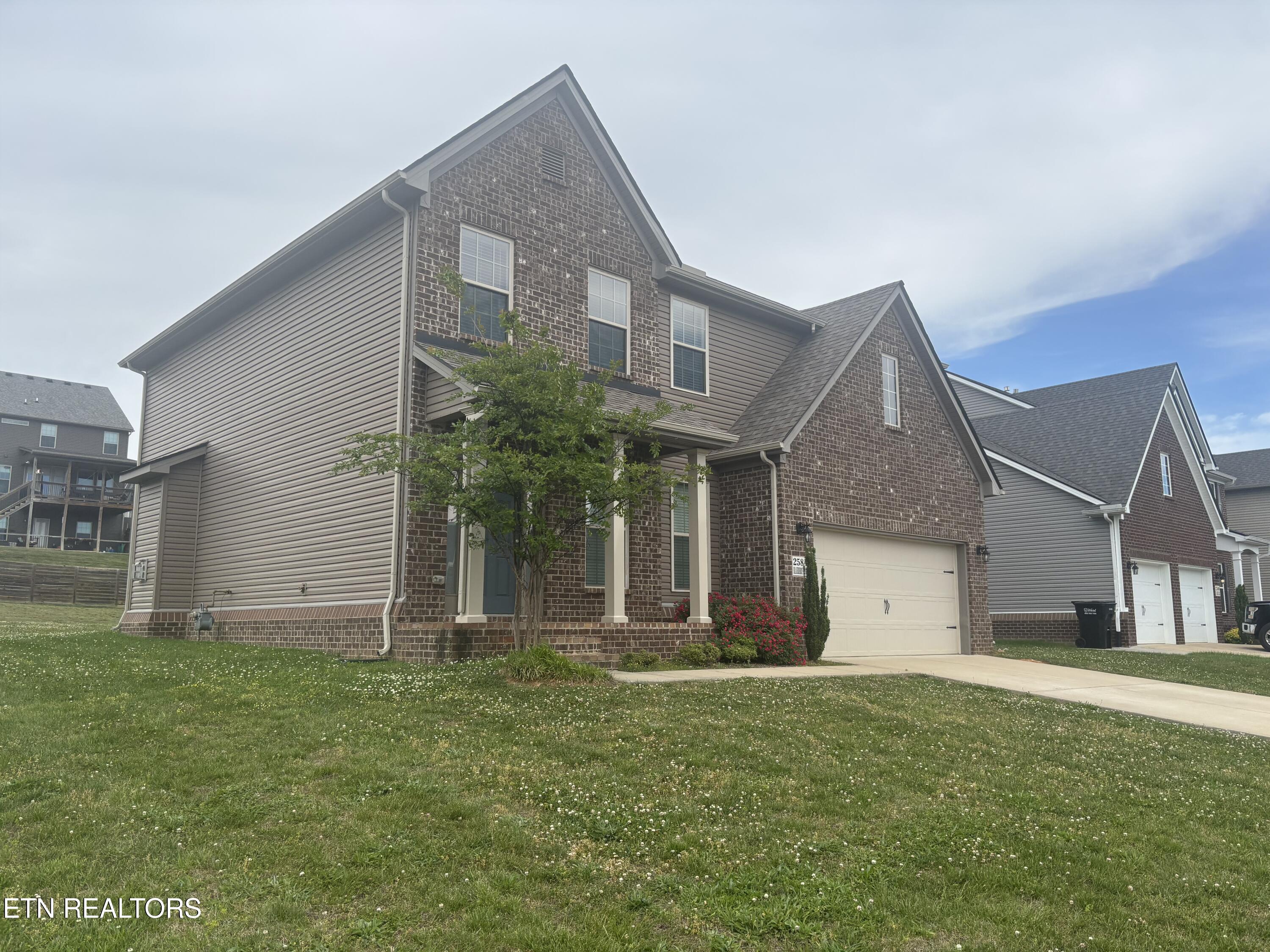 2584 Blackberry Ridge Boulevard Knoxville TN 37932