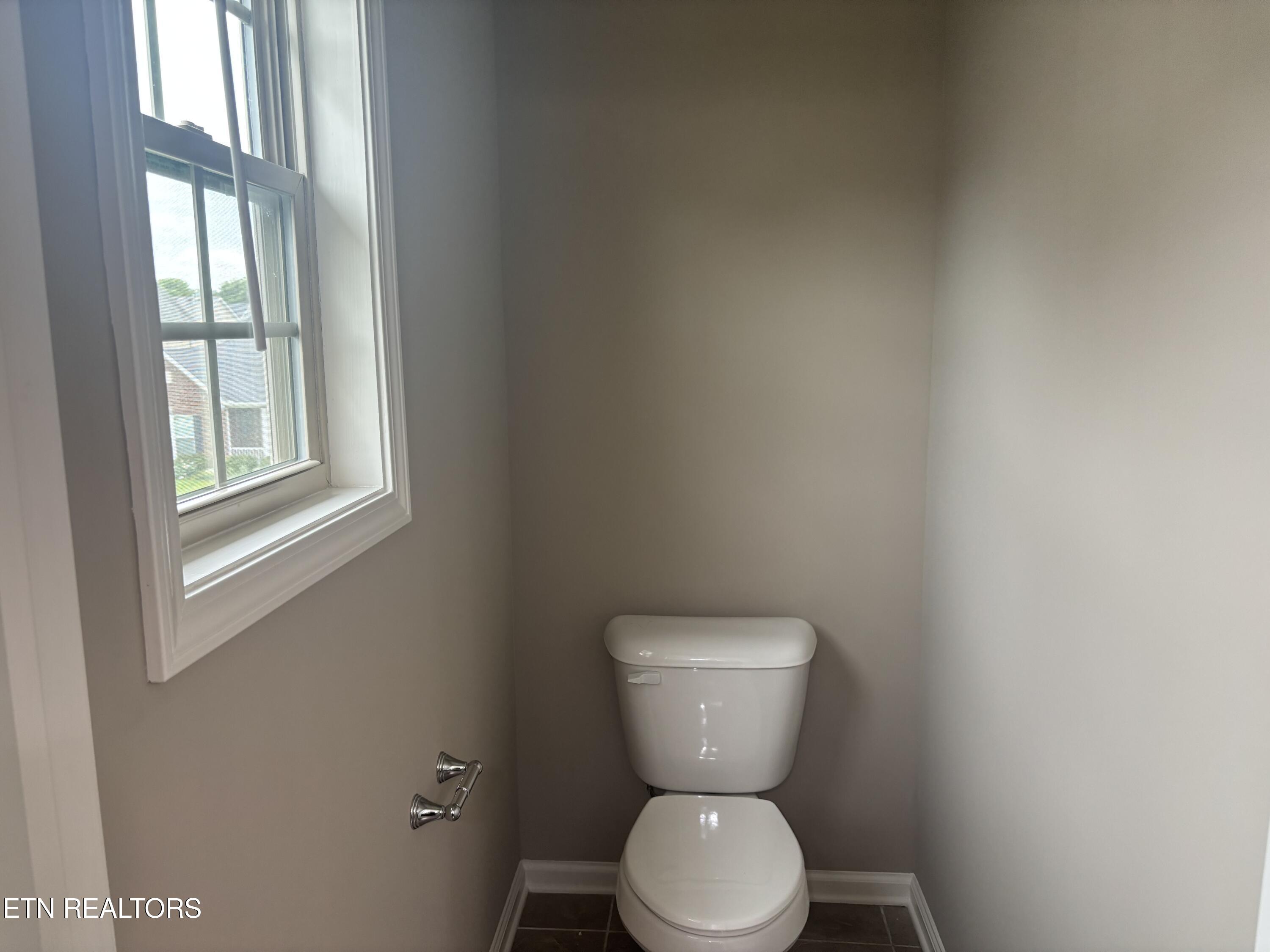 2584 Blackberry Ridge Boulevard Knoxville TN 37932