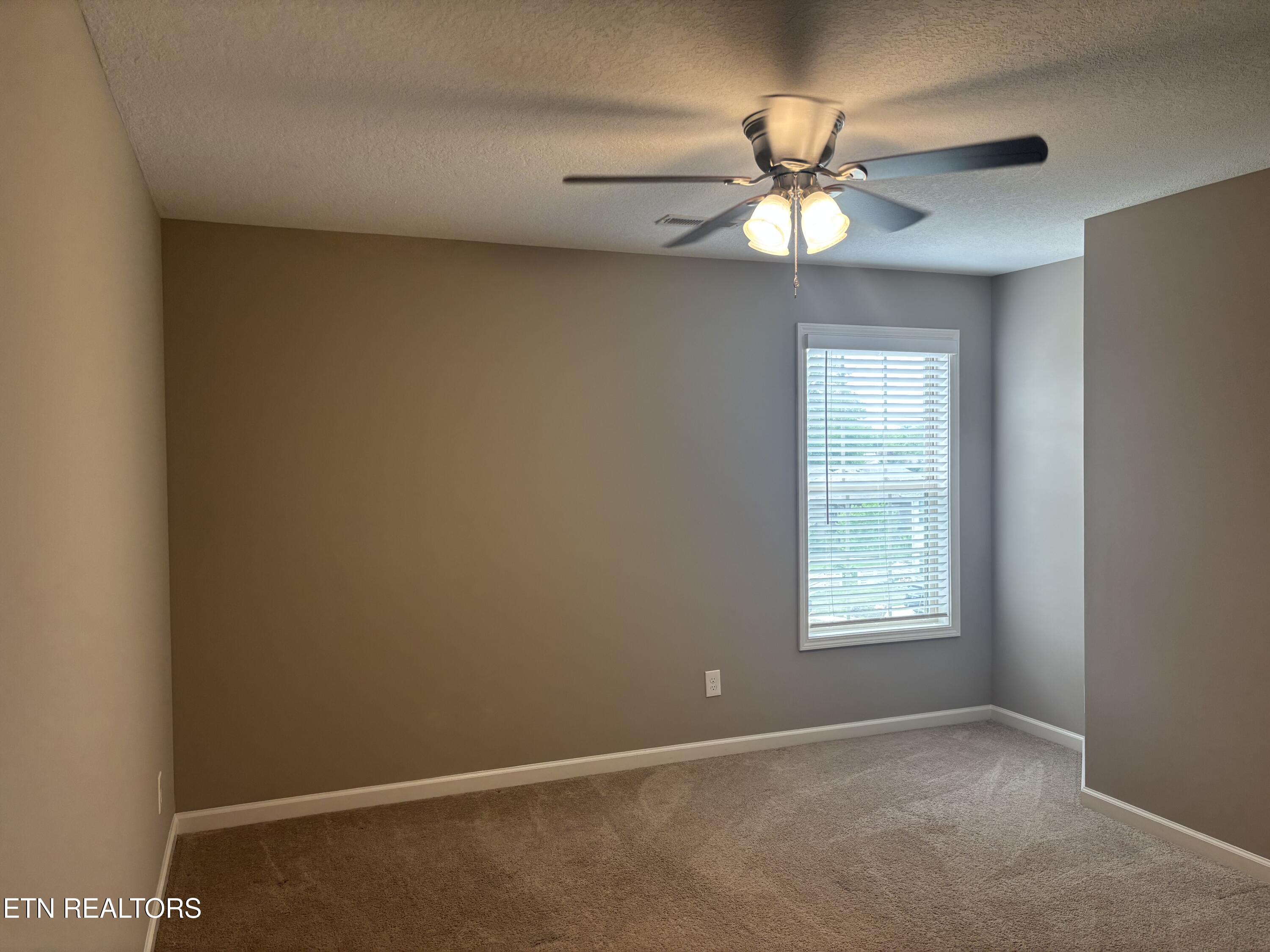 2584 Blackberry Ridge Boulevard Knoxville TN 37932