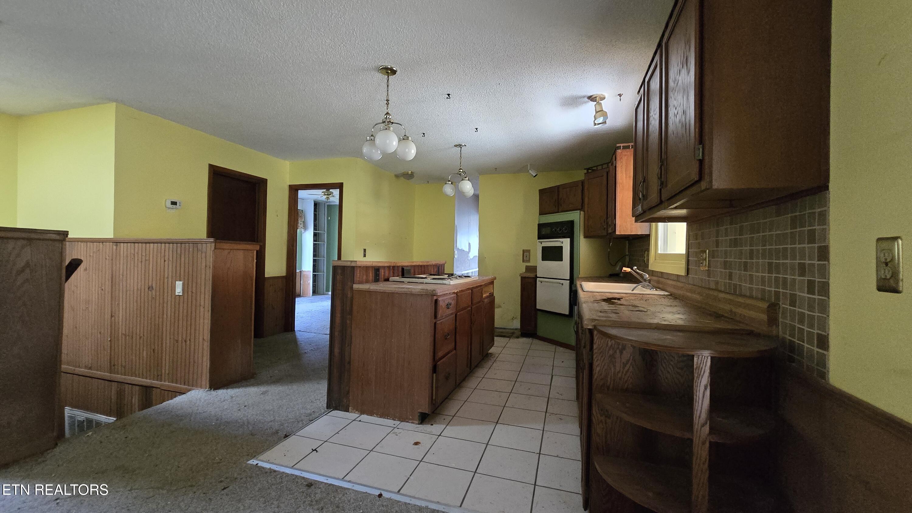 923 Modac Drive Crossville TN 38572