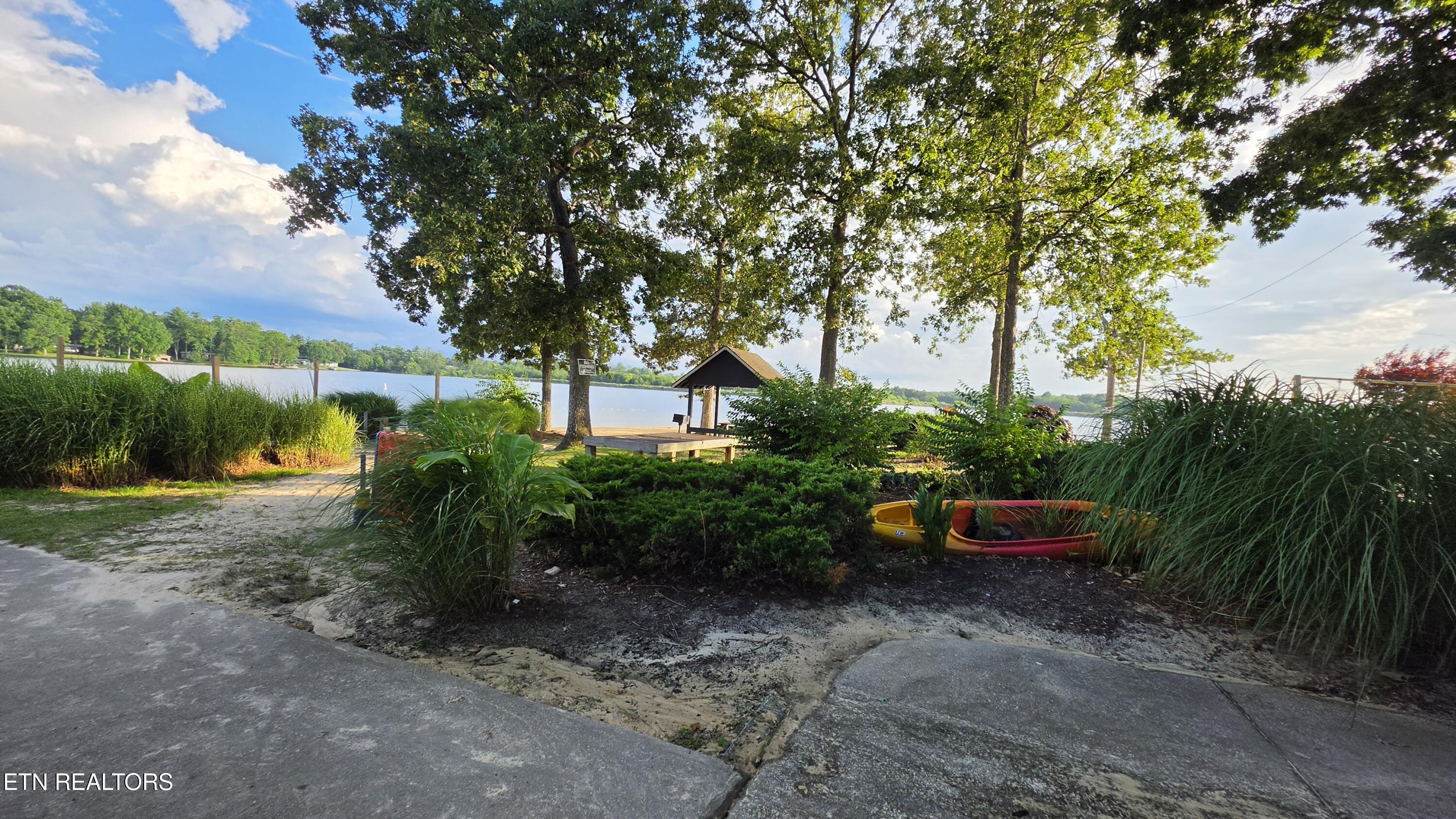 923 Modac Drive Crossville TN 38572
