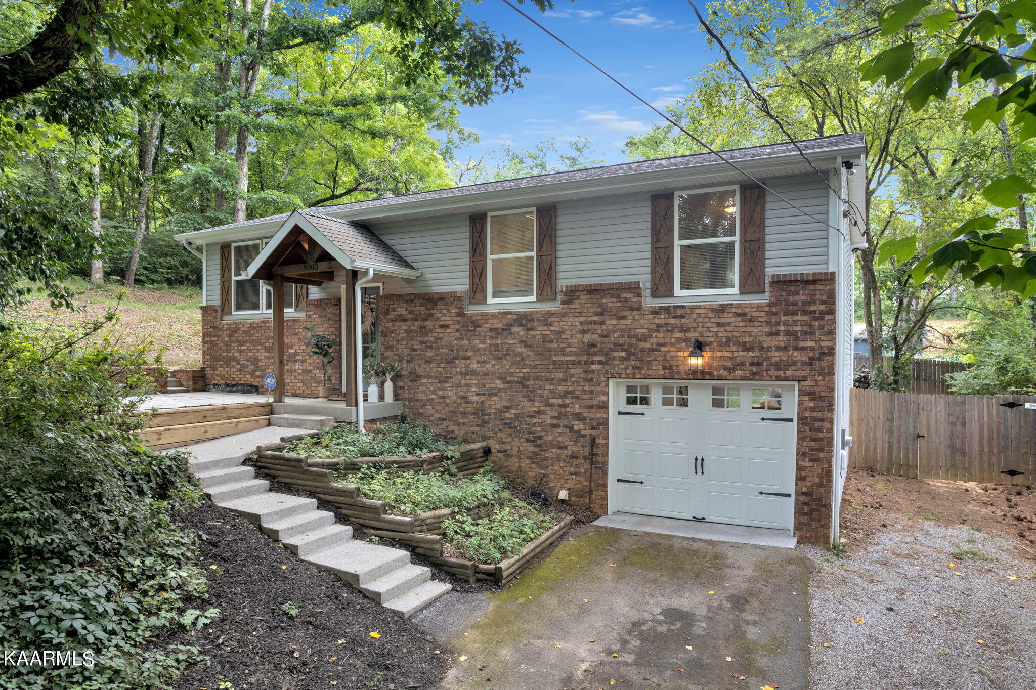 9003 Chevy Lane Knoxville TN 37923