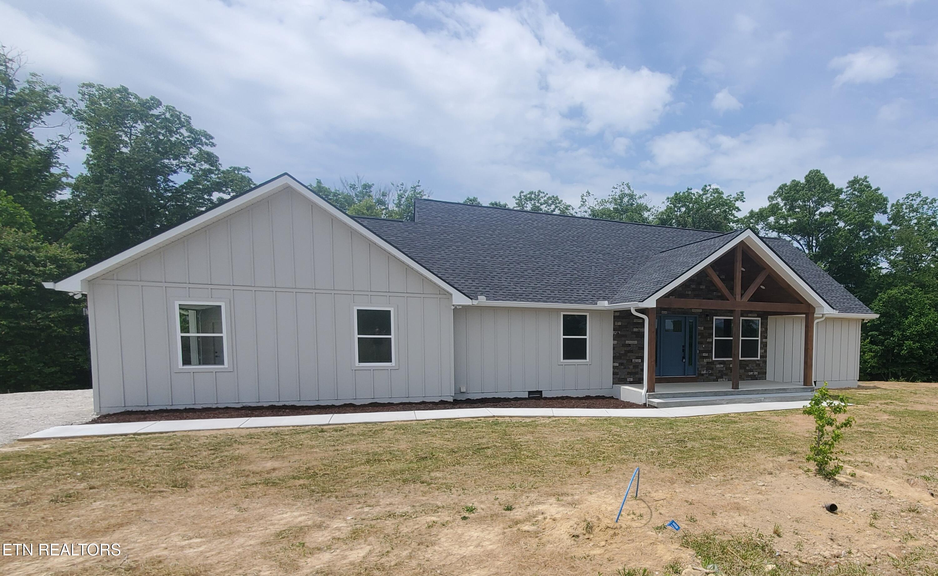 875 Elb Private Drive Huntsville TN 37756