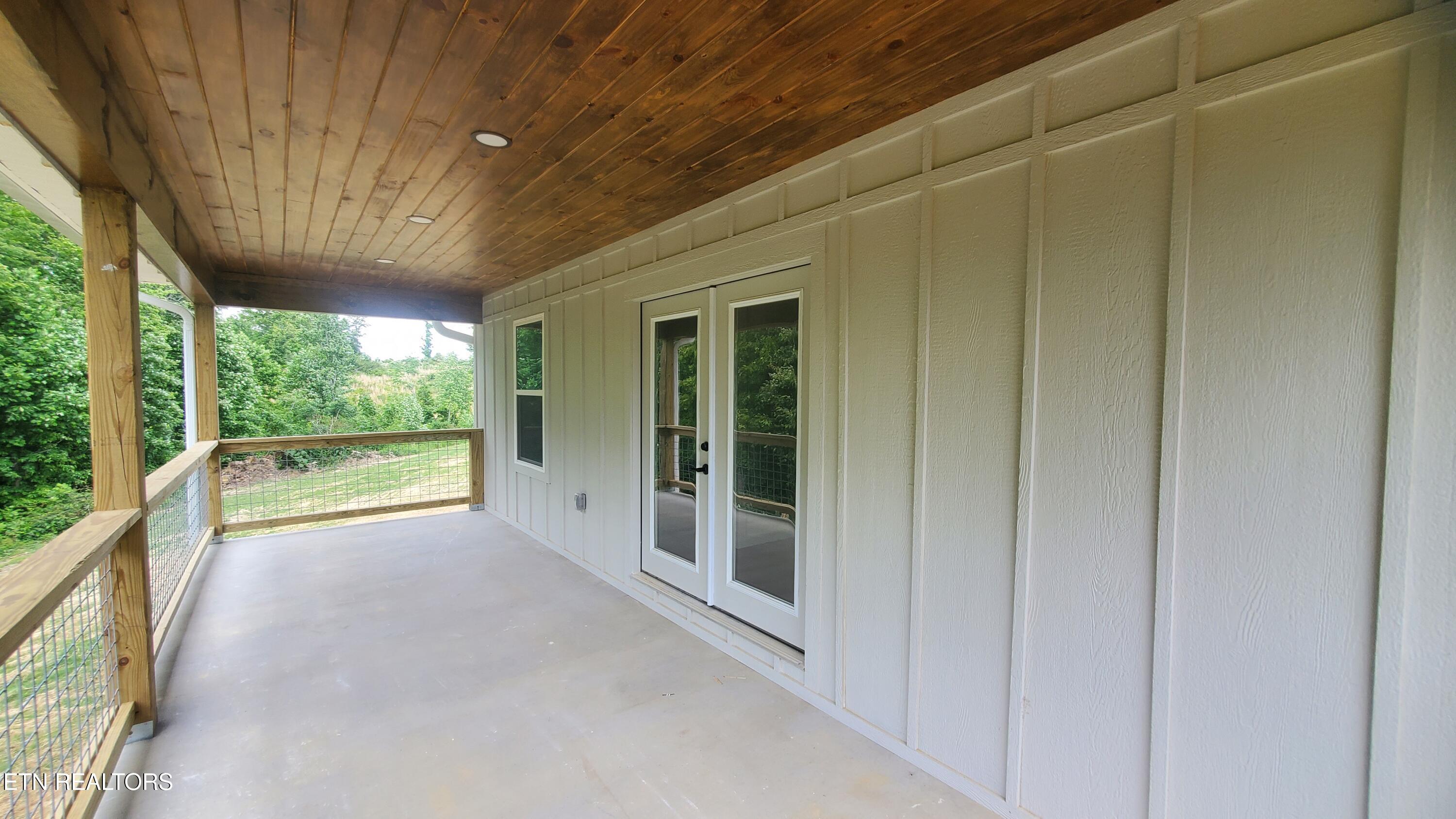 875 Elb Private Drive Huntsville TN 37756