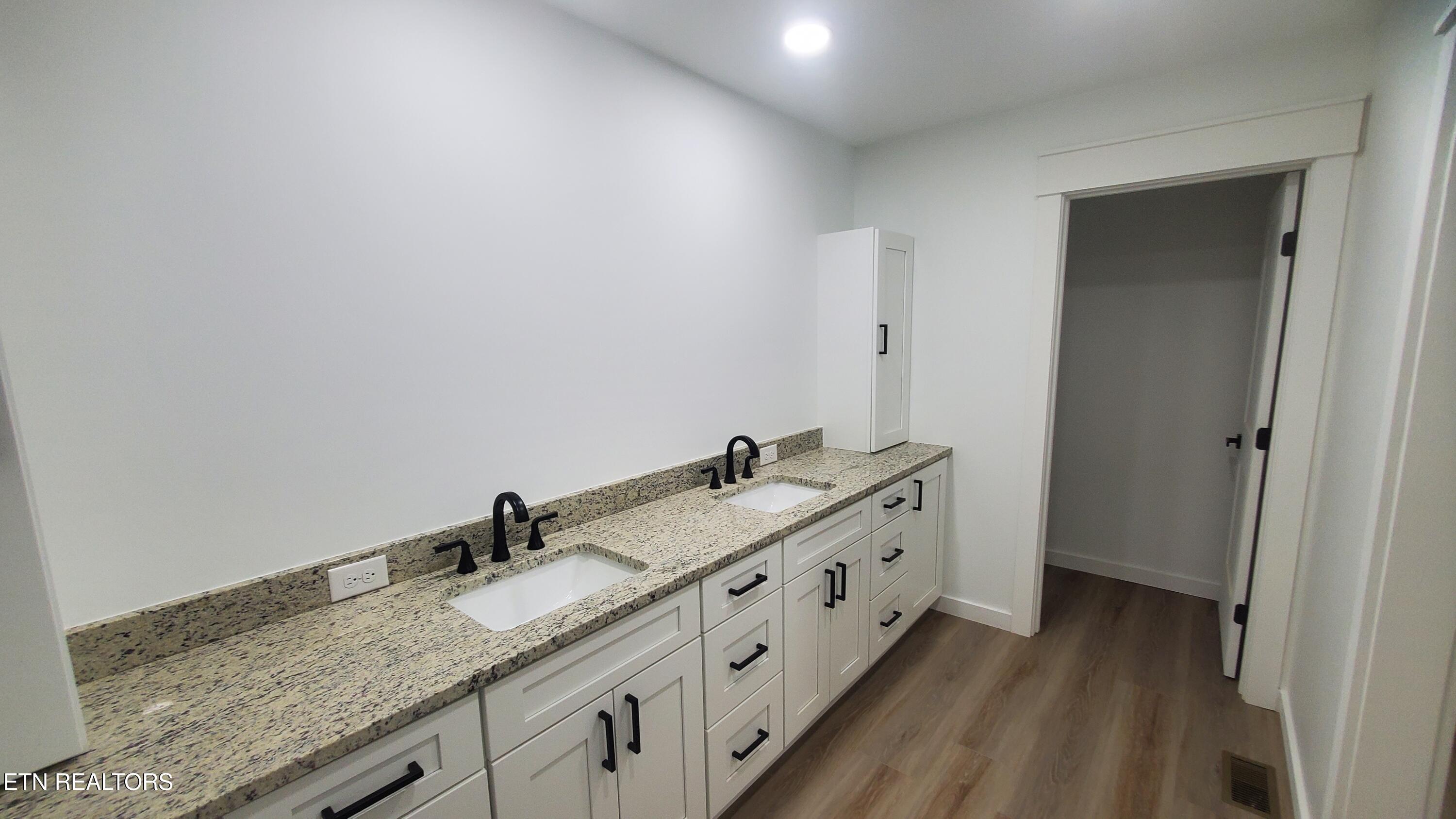 875 Elb Private Drive Huntsville TN 37756