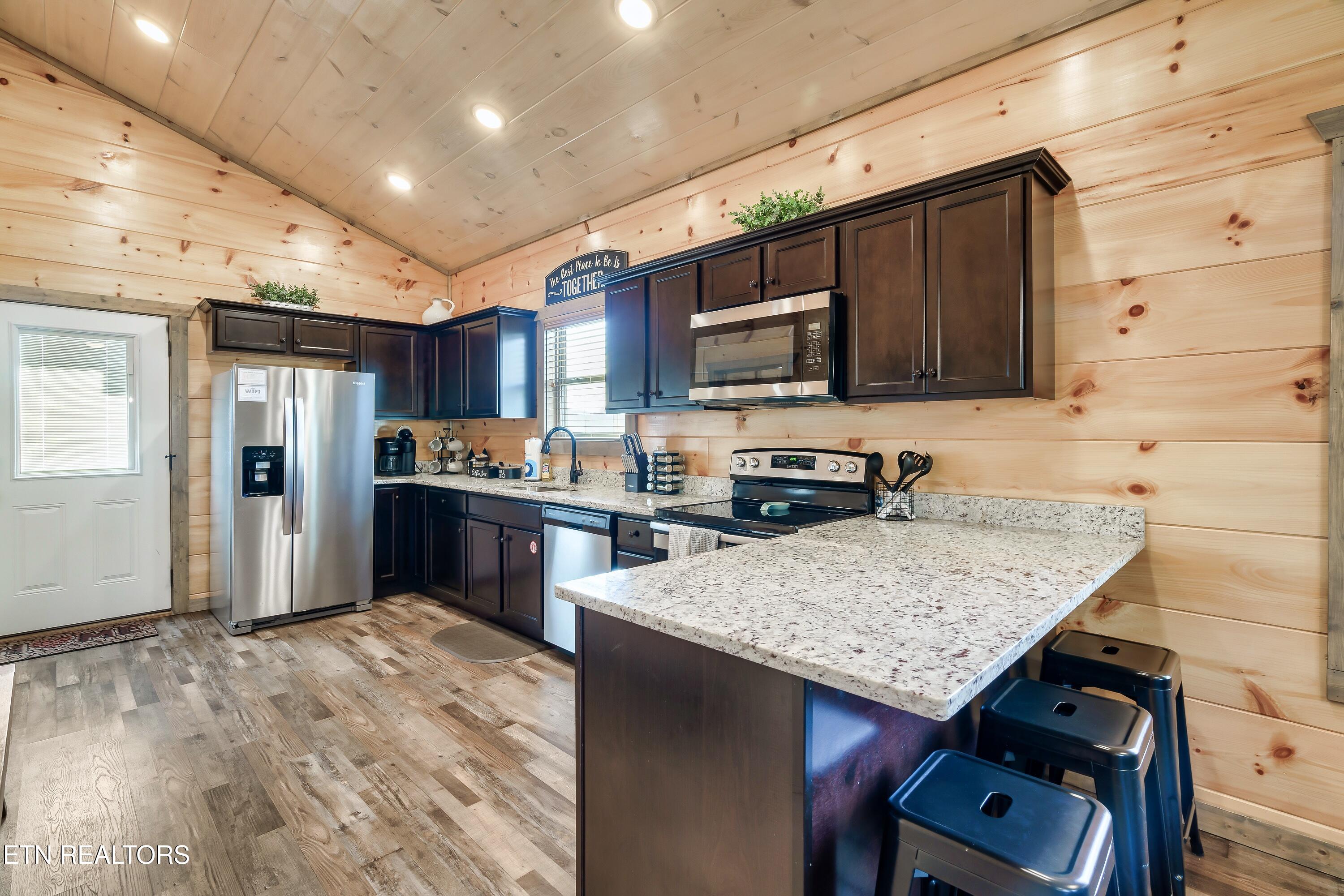 2035 Eagle Feather Drive Sevierville TN 37876