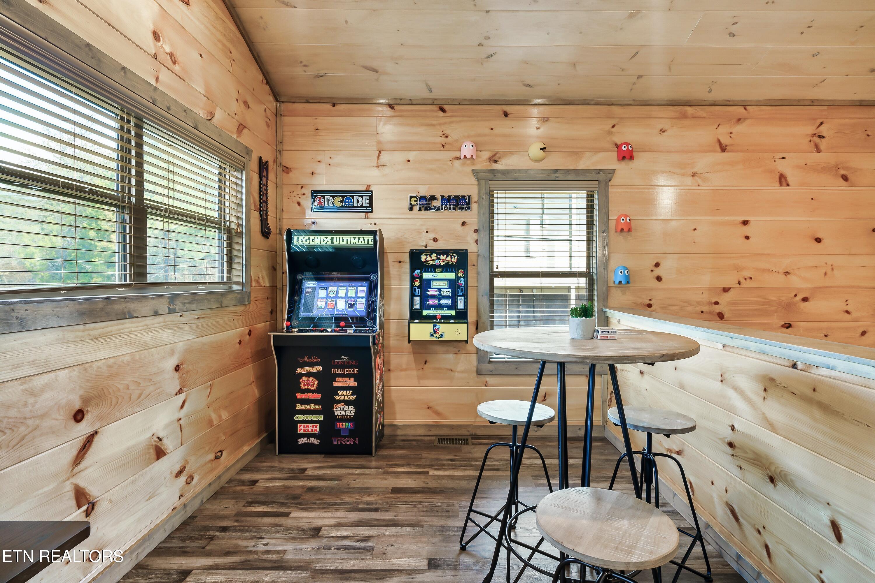 2035 Eagle Feather Drive Sevierville TN 37876