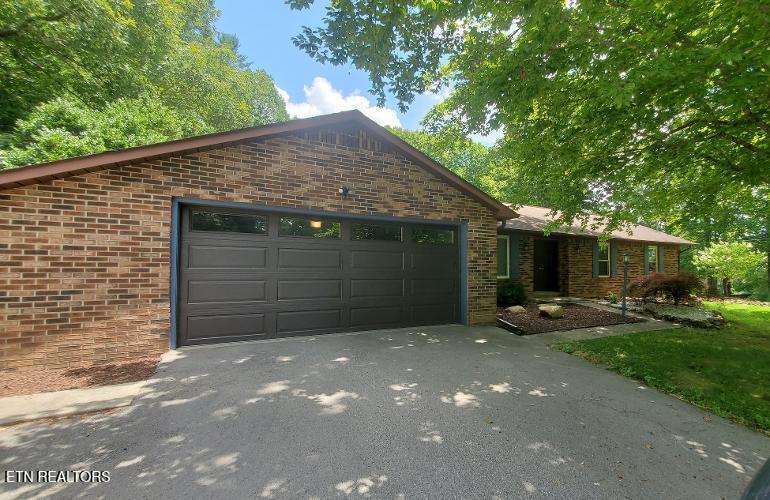 1097 Cooper Lake Road Oneida TN 37841