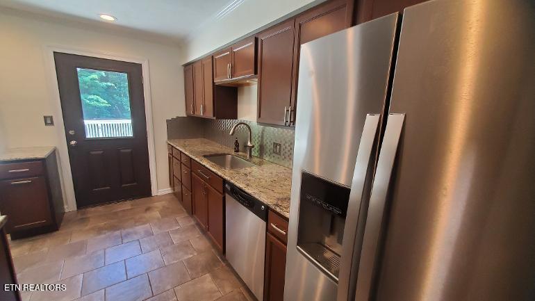 1097 Cooper Lake Road Oneida TN 37841