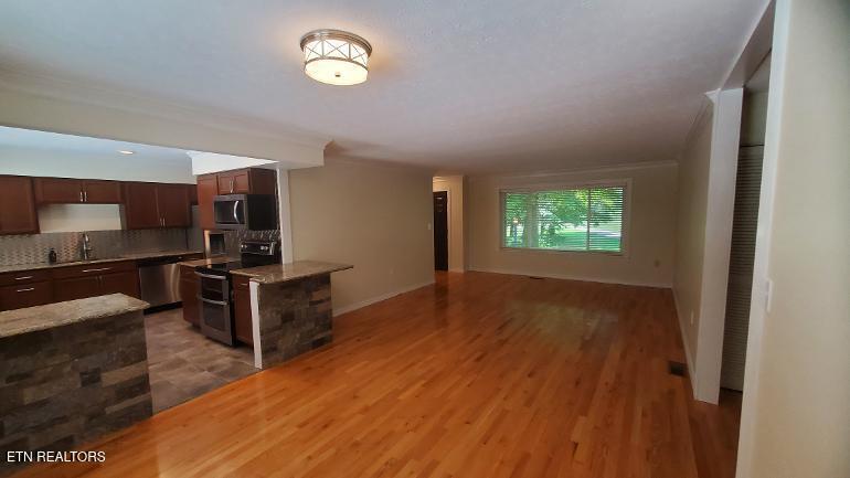 1097 Cooper Lake Road Oneida TN 37841