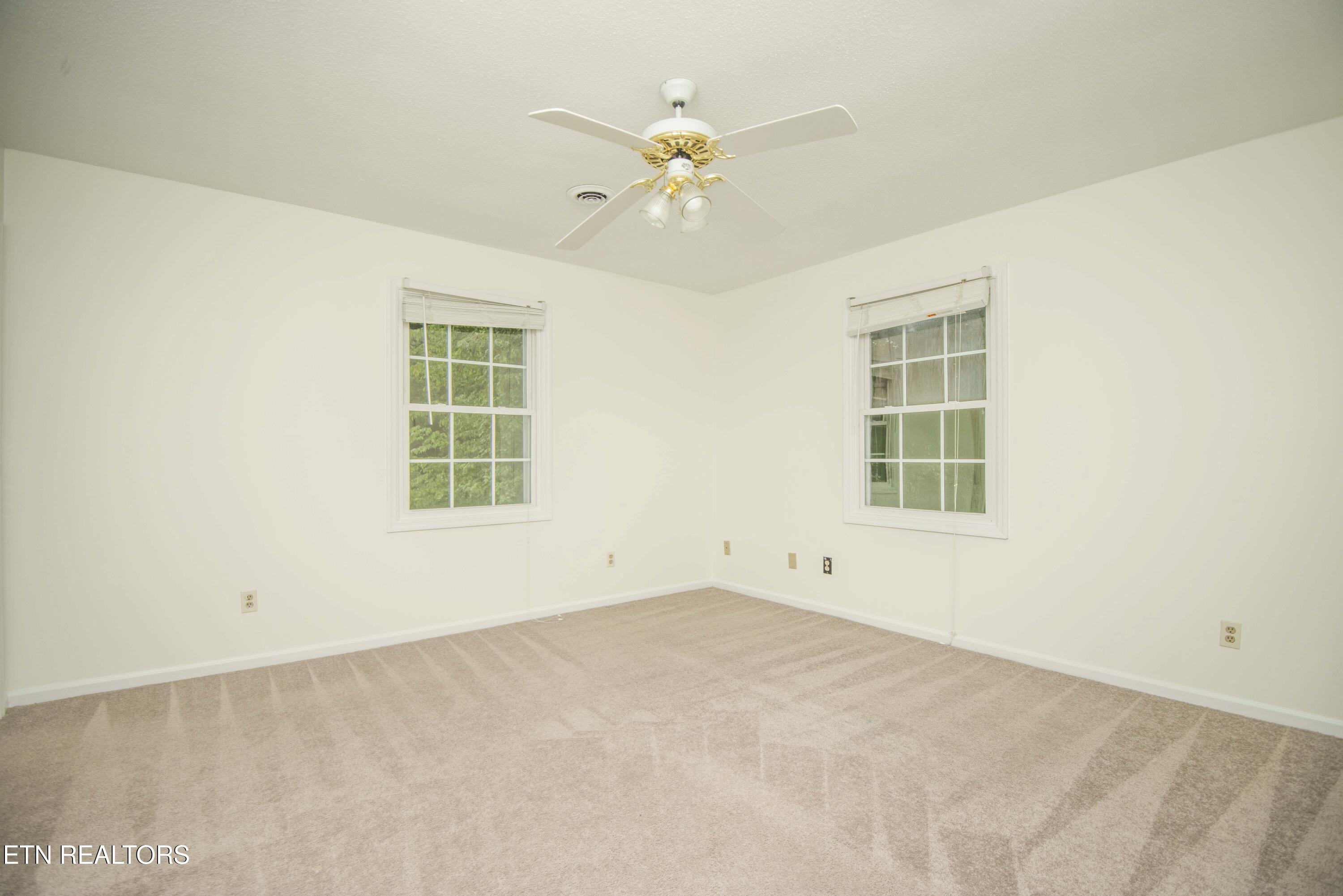 11144 Pleasant Forest Drive Knoxville TN 37934