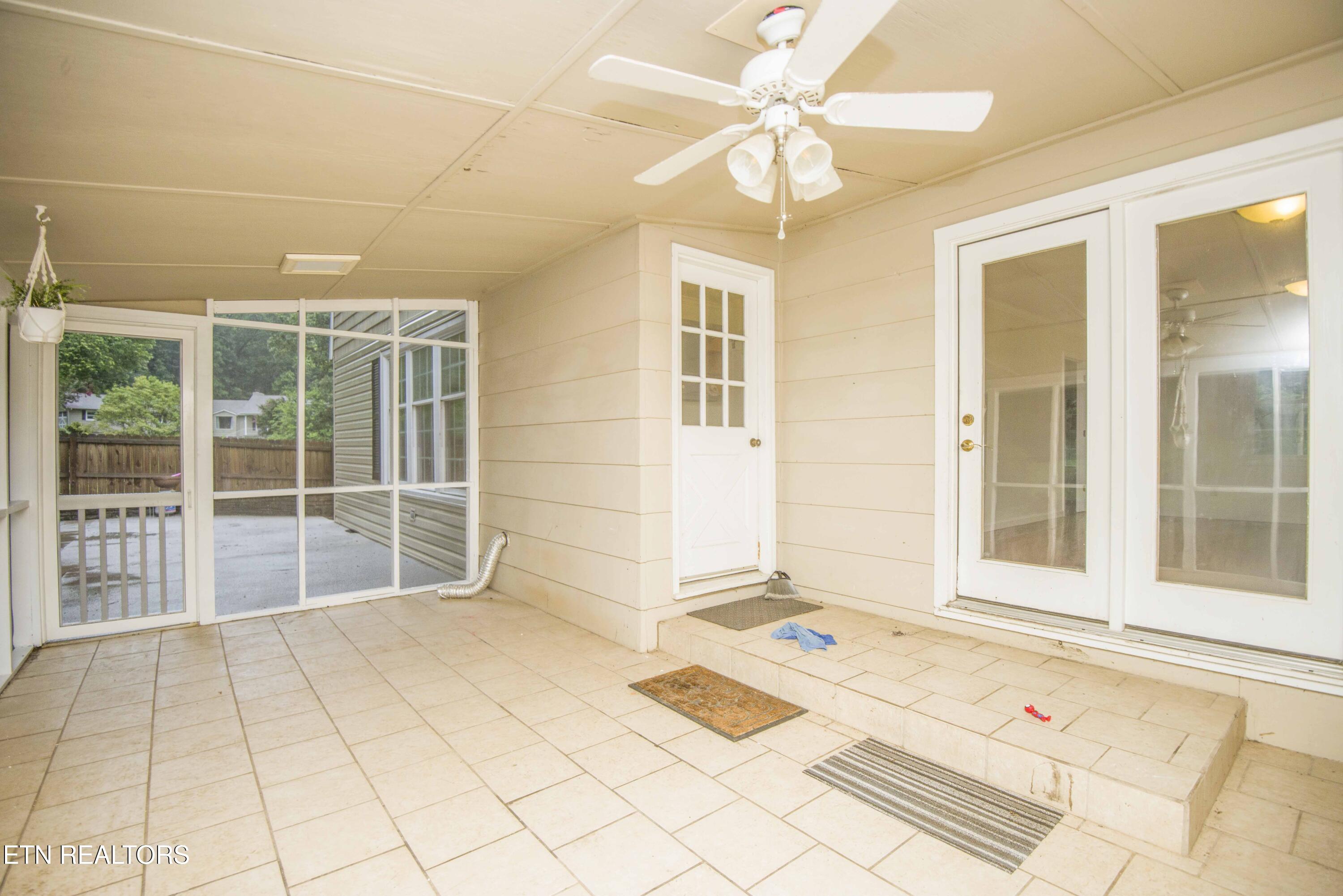 11144 Pleasant Forest Drive Knoxville TN 37934