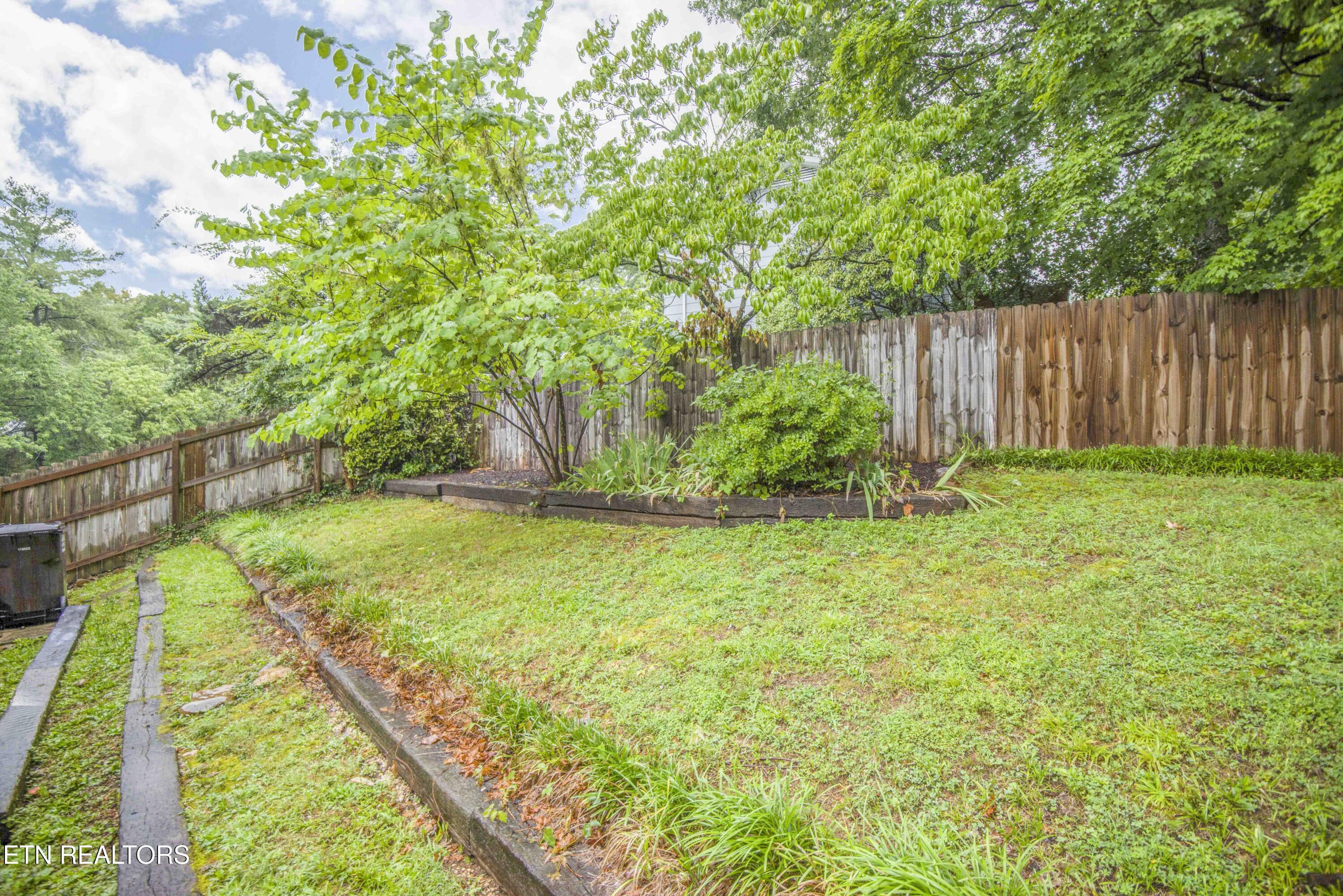 11144 Pleasant Forest Drive Knoxville TN 37934