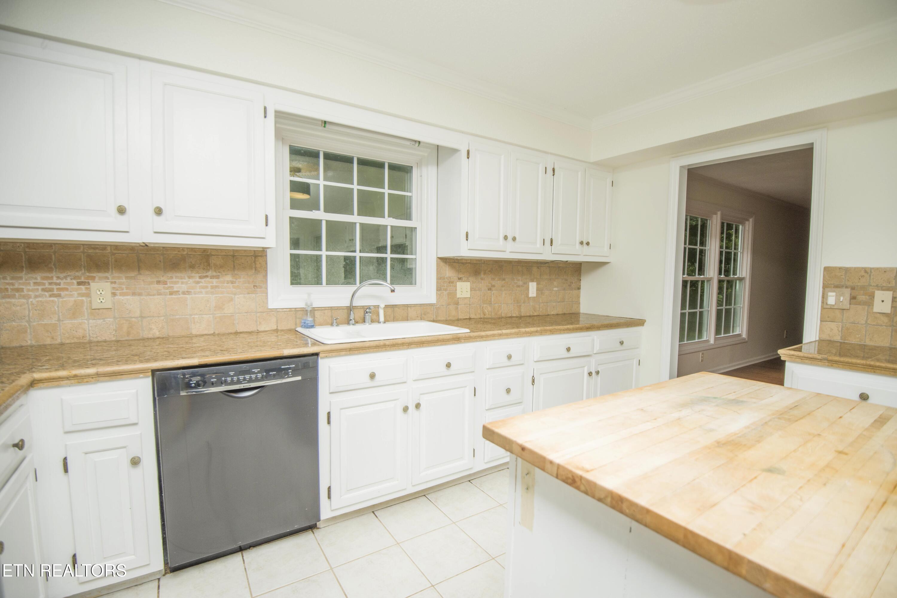 11144 Pleasant Forest Drive Knoxville TN 37934