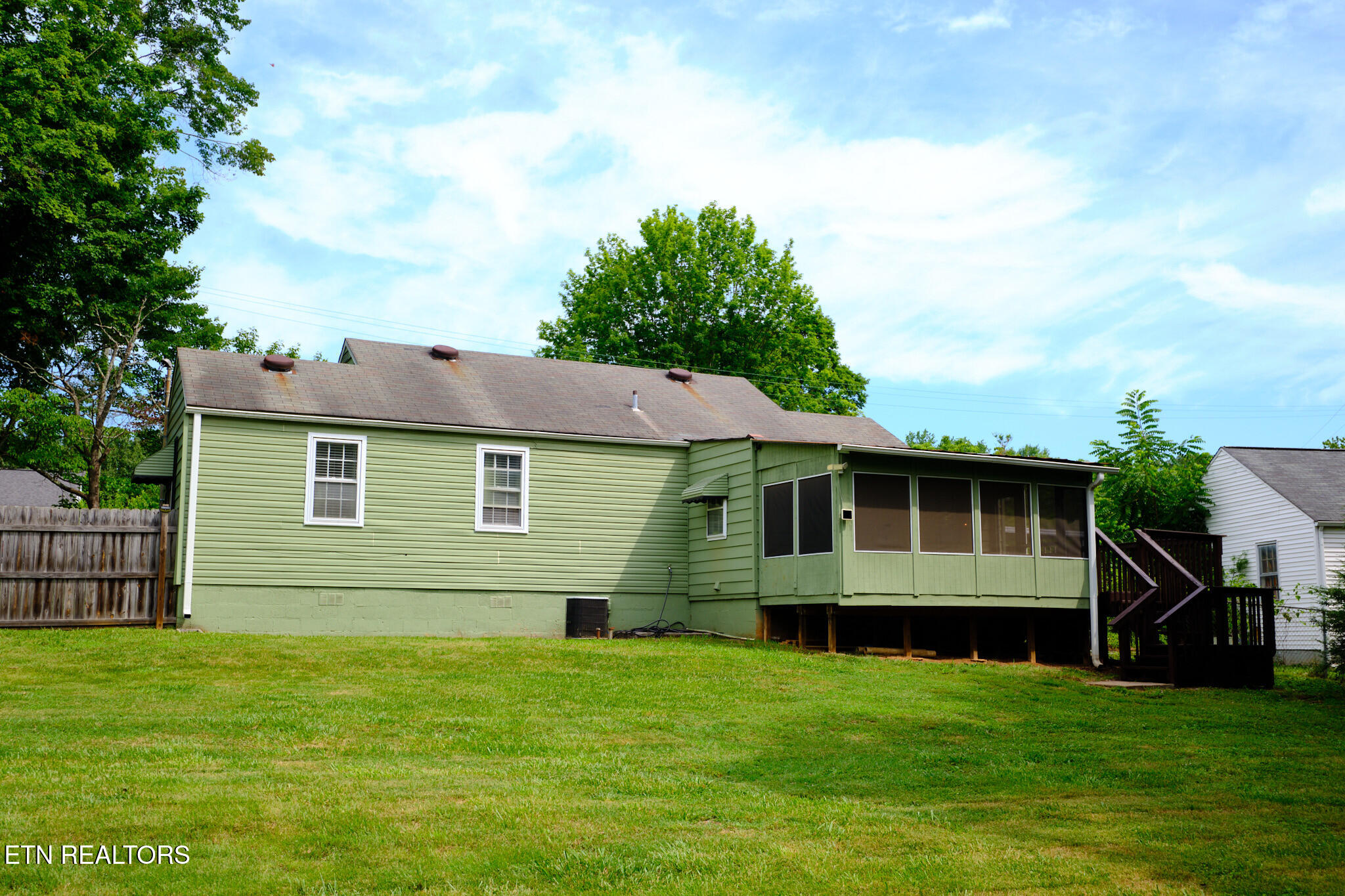 904 Henrietta Drive Knoxville TN 37912