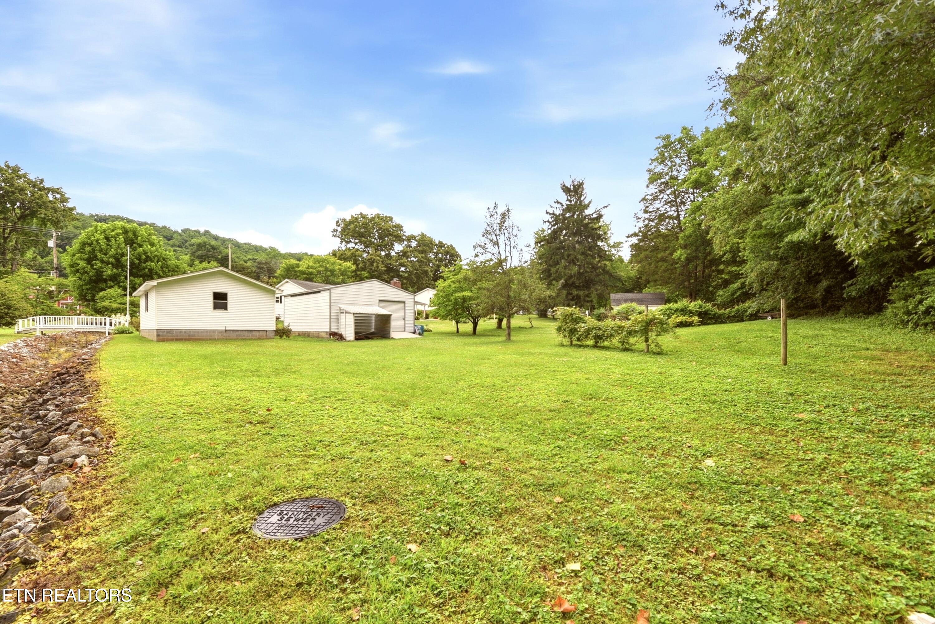 505 Ridgeview Drive Clinton TN 37716