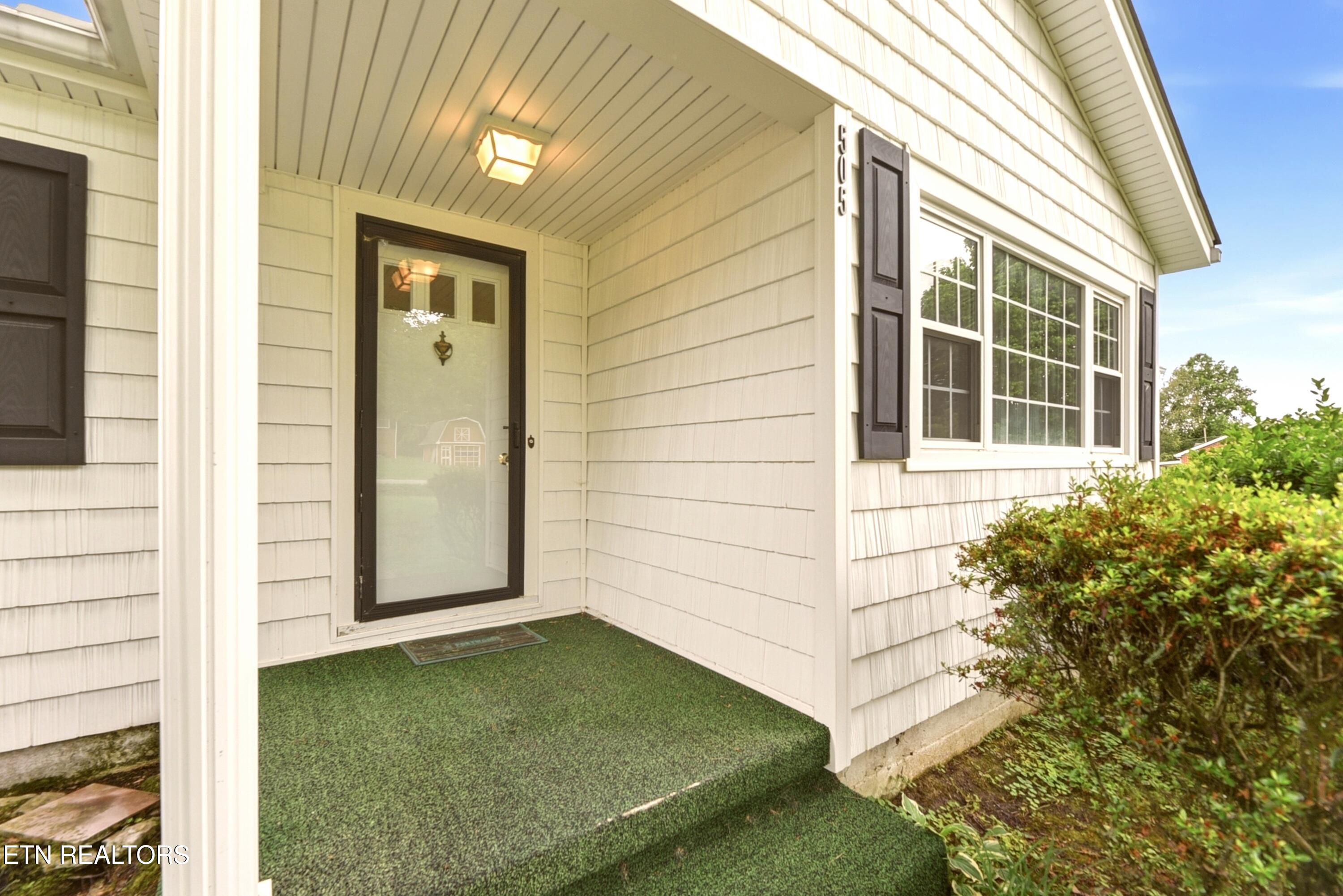 505 Ridgeview Drive Clinton TN 37716