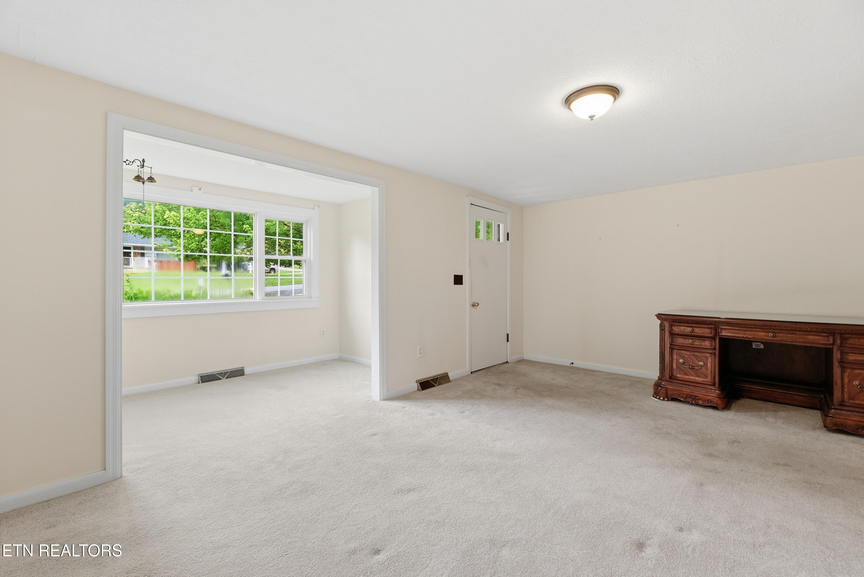 505 Ridgeview Drive Clinton TN 37716