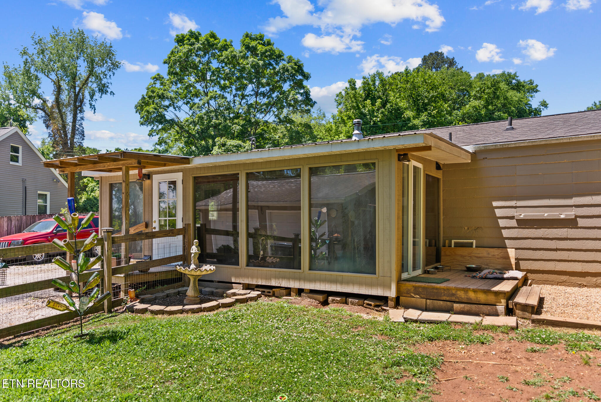 3910 Holston Hills Road Knoxville TN 37914