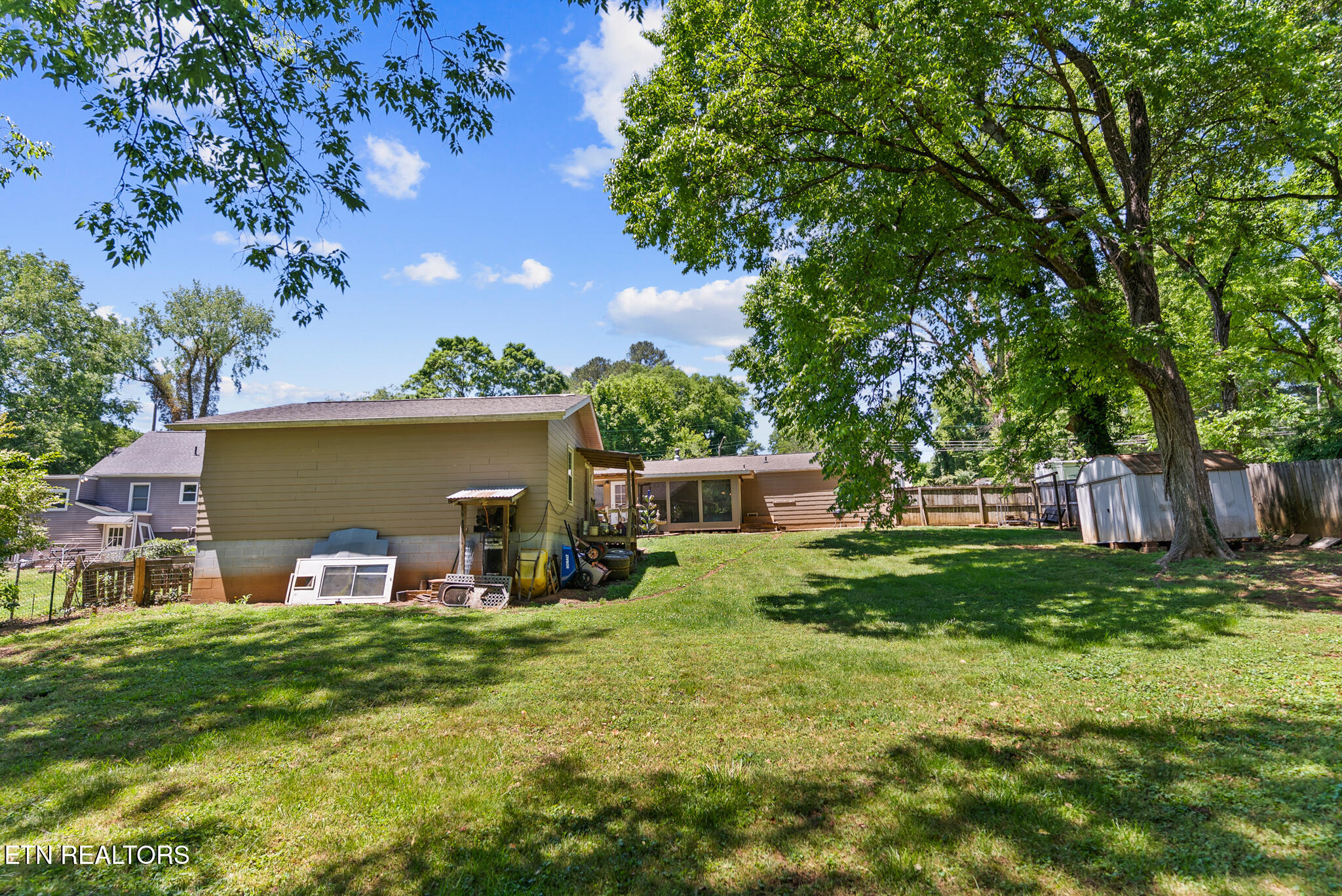 3910 Holston Hills Road Knoxville TN 37914
