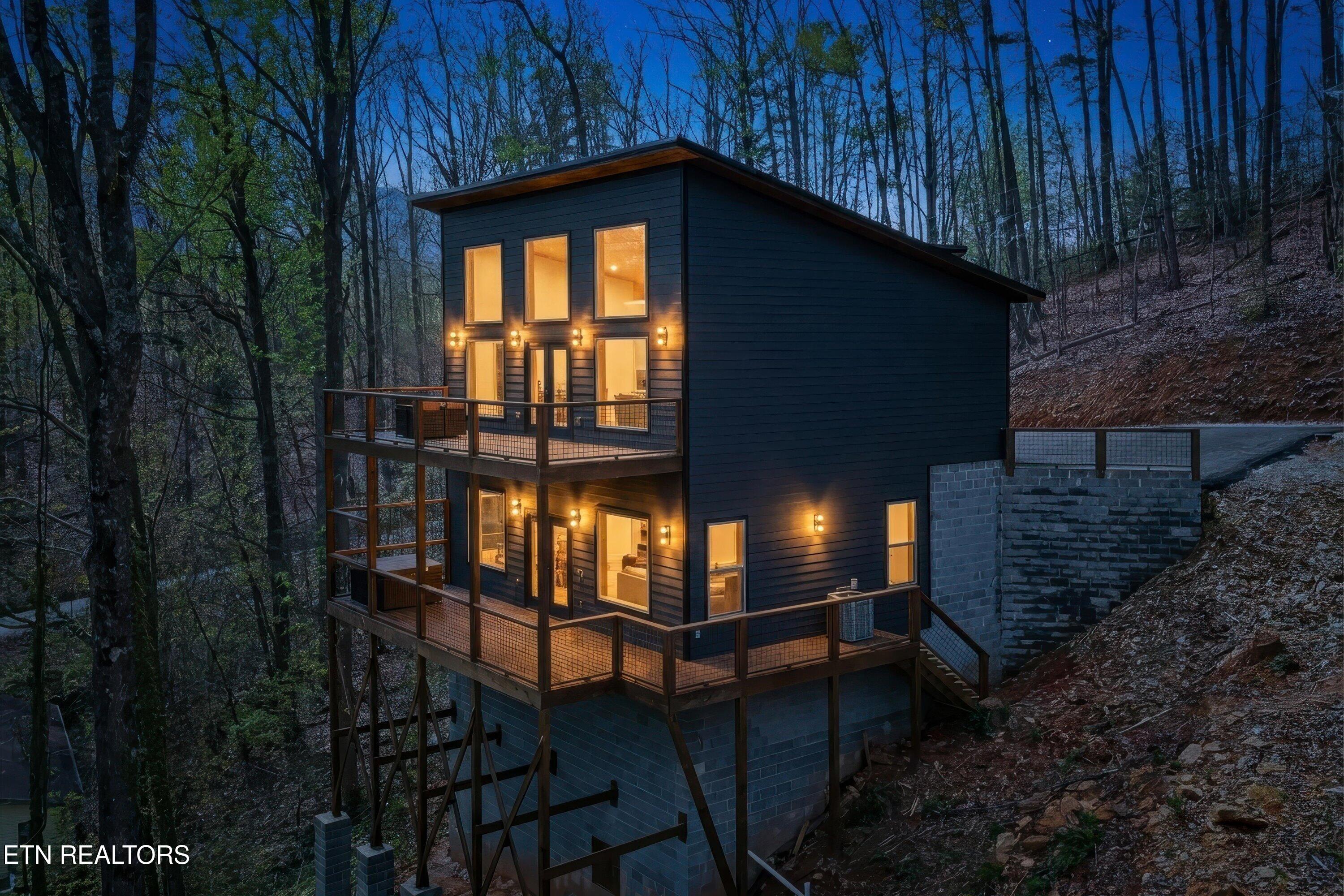 640 Carter Plaza Gatlinburg TN 37738