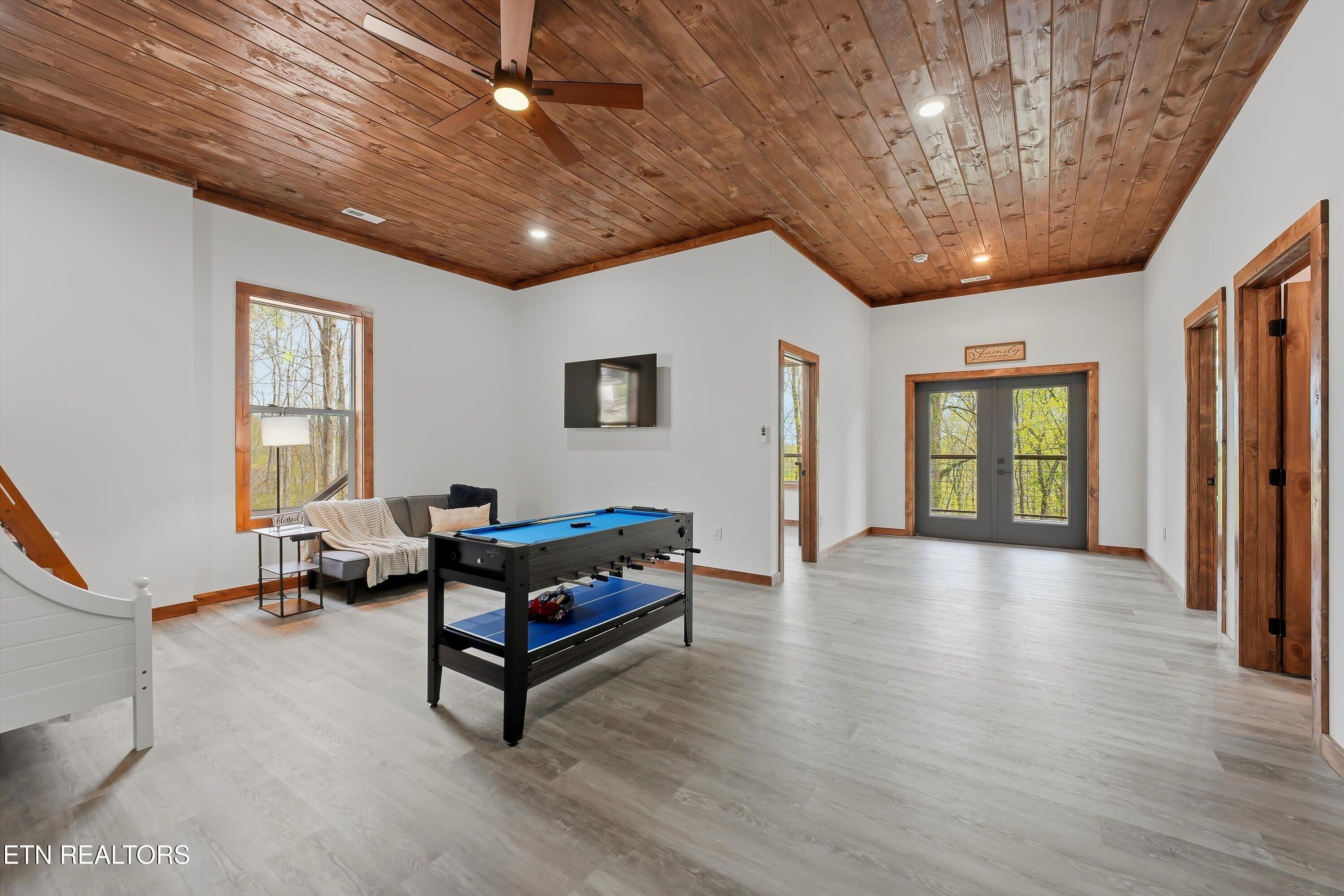 640 Carter Plaza Gatlinburg TN 37738