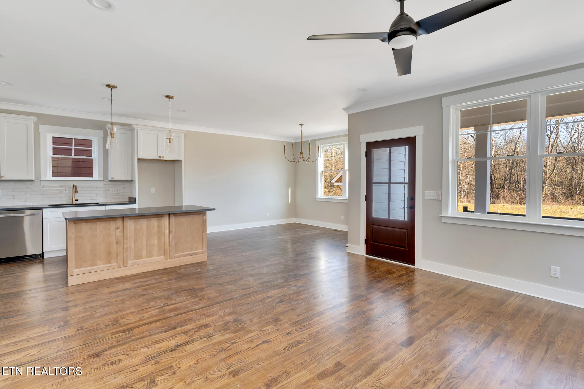 1297 Thomas Avenue Chattanooga TN 37409