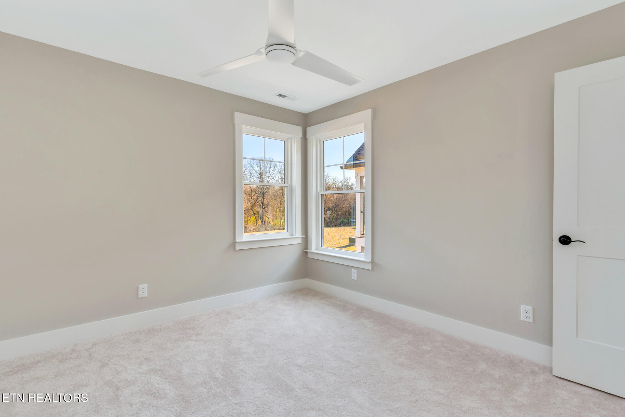 1297 Thomas Avenue Chattanooga TN 37409