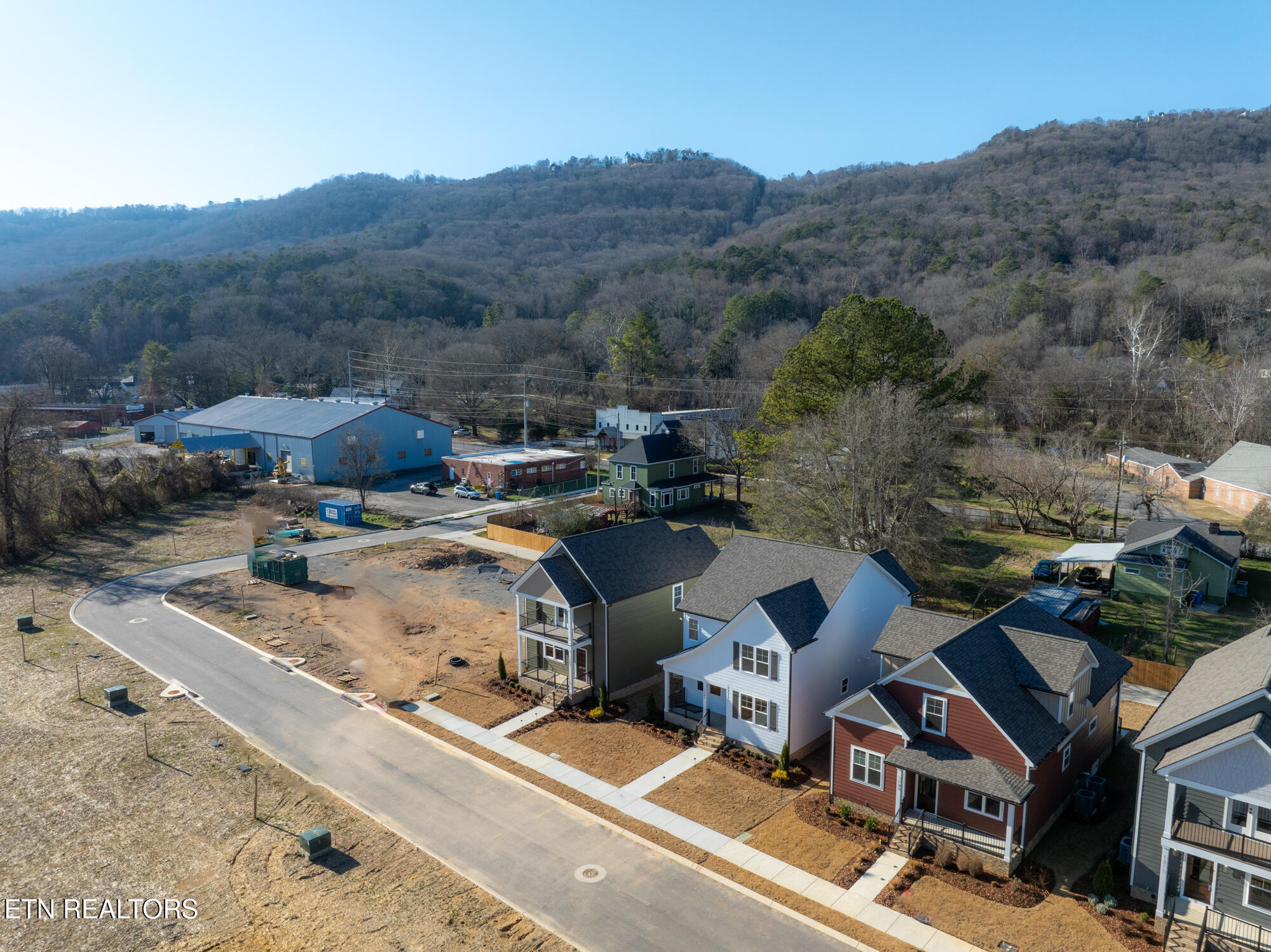 1297 Thomas Avenue Chattanooga TN 37409