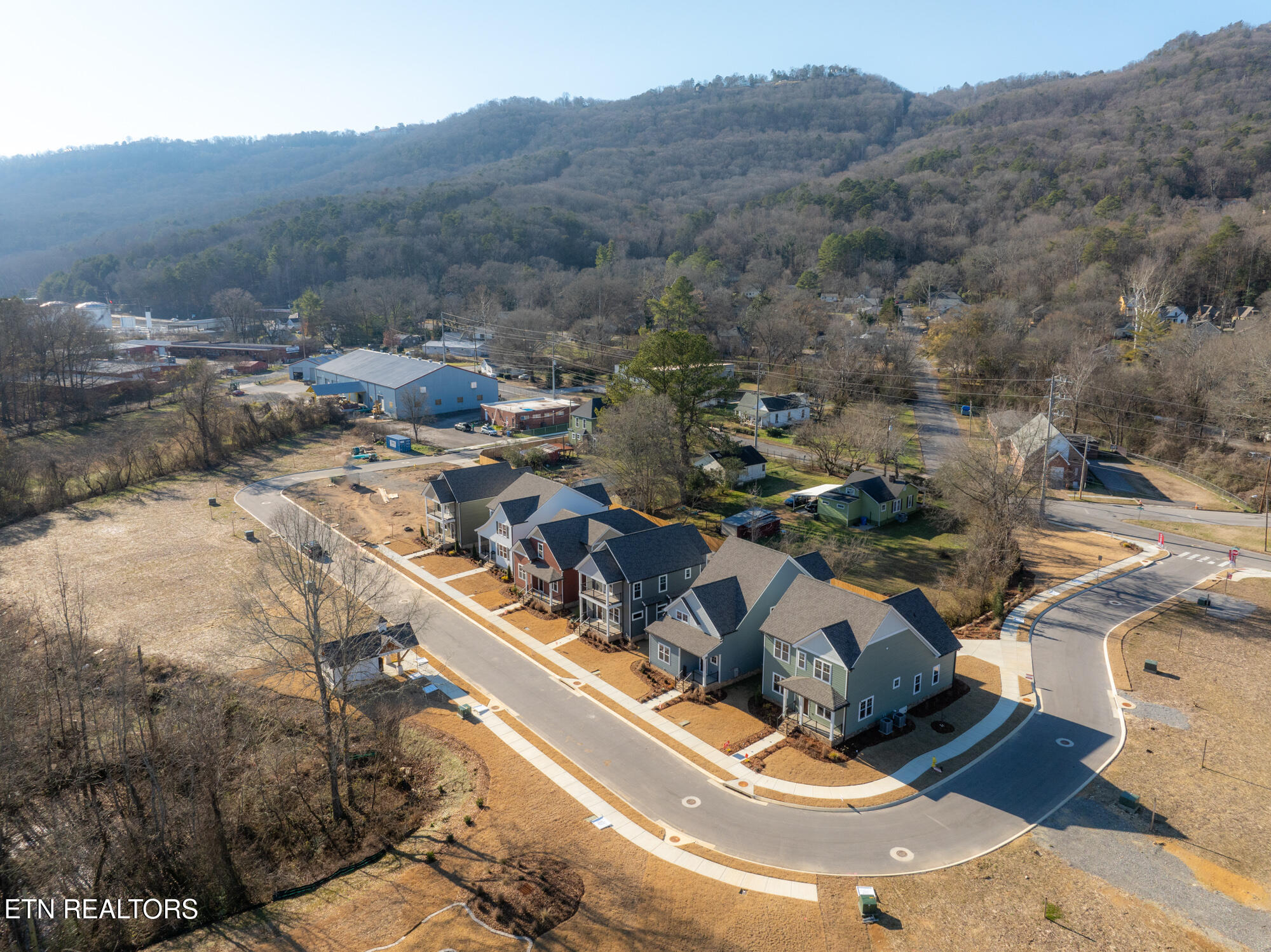 1297 Thomas Avenue Chattanooga TN 37409
