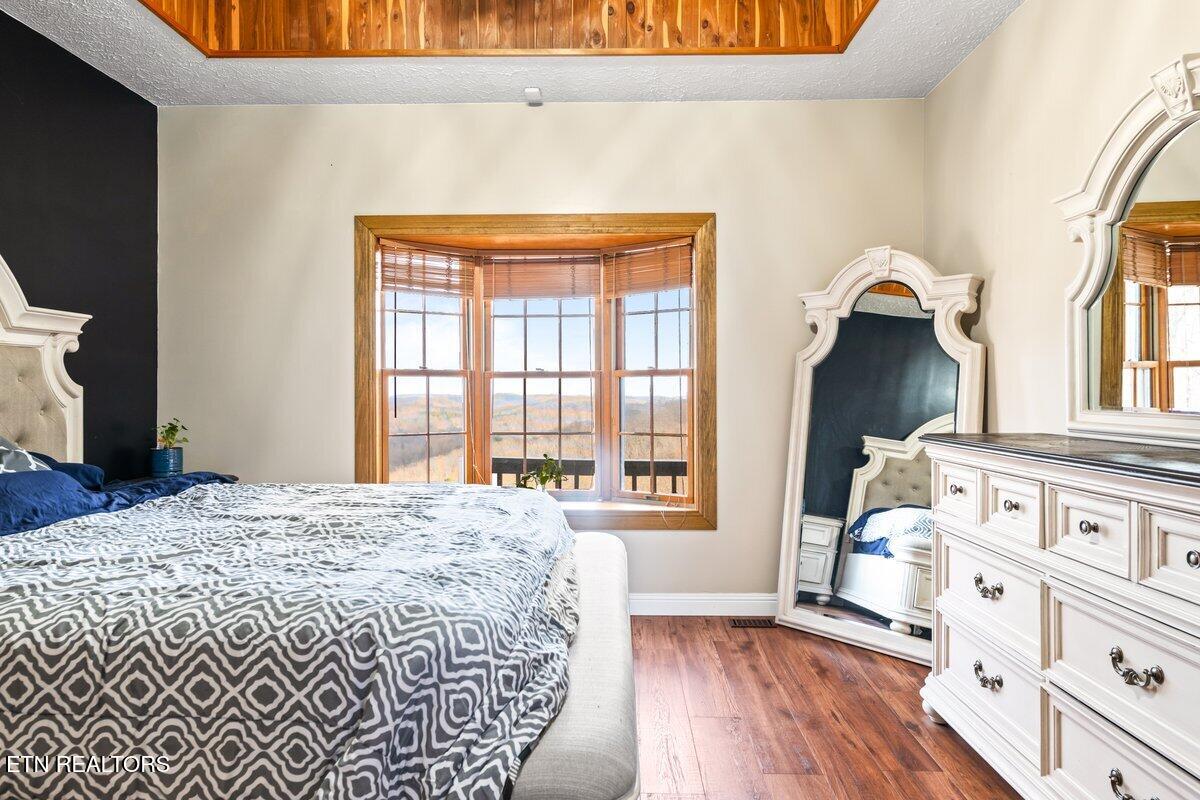 286 Bobcat Trail Caryville TN 37714
