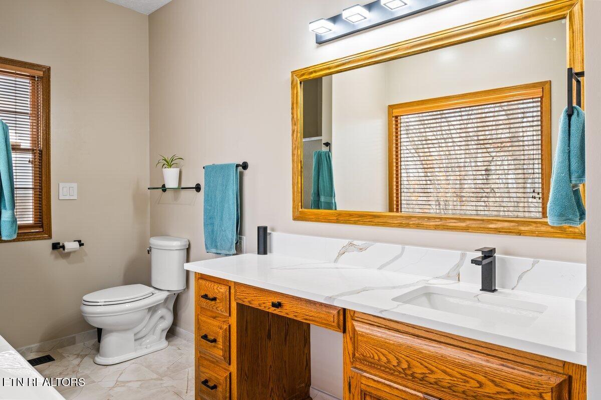 286 Bobcat Trail Caryville TN 37714