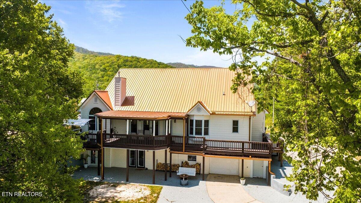 286 Bobcat Trail Caryville TN 37714