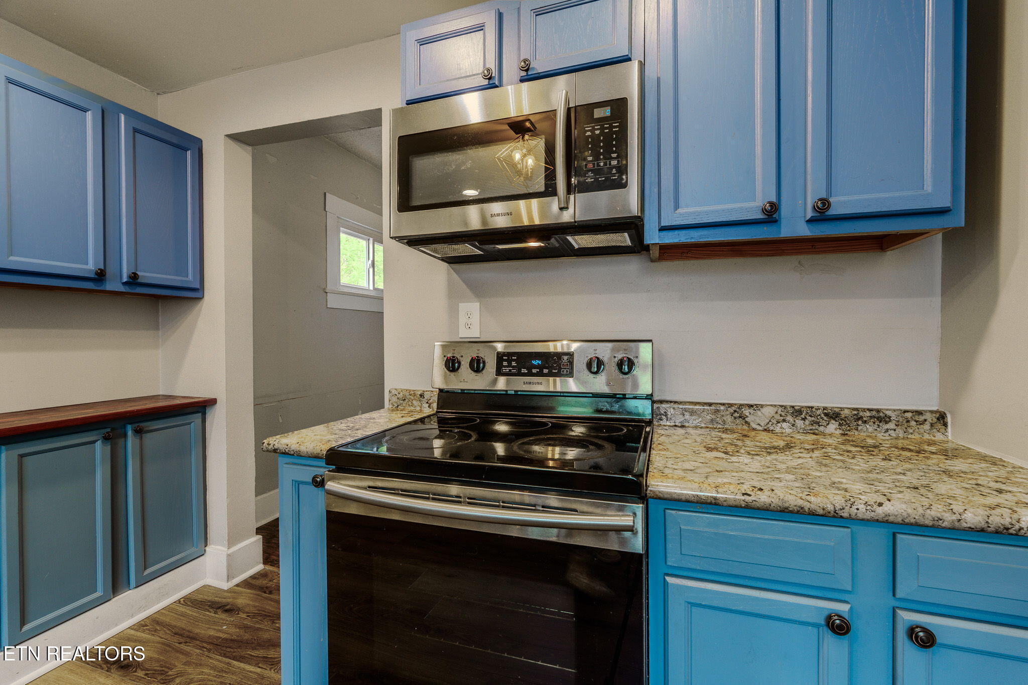 1619 Beaumont Avenue Knoxville TN 37921
