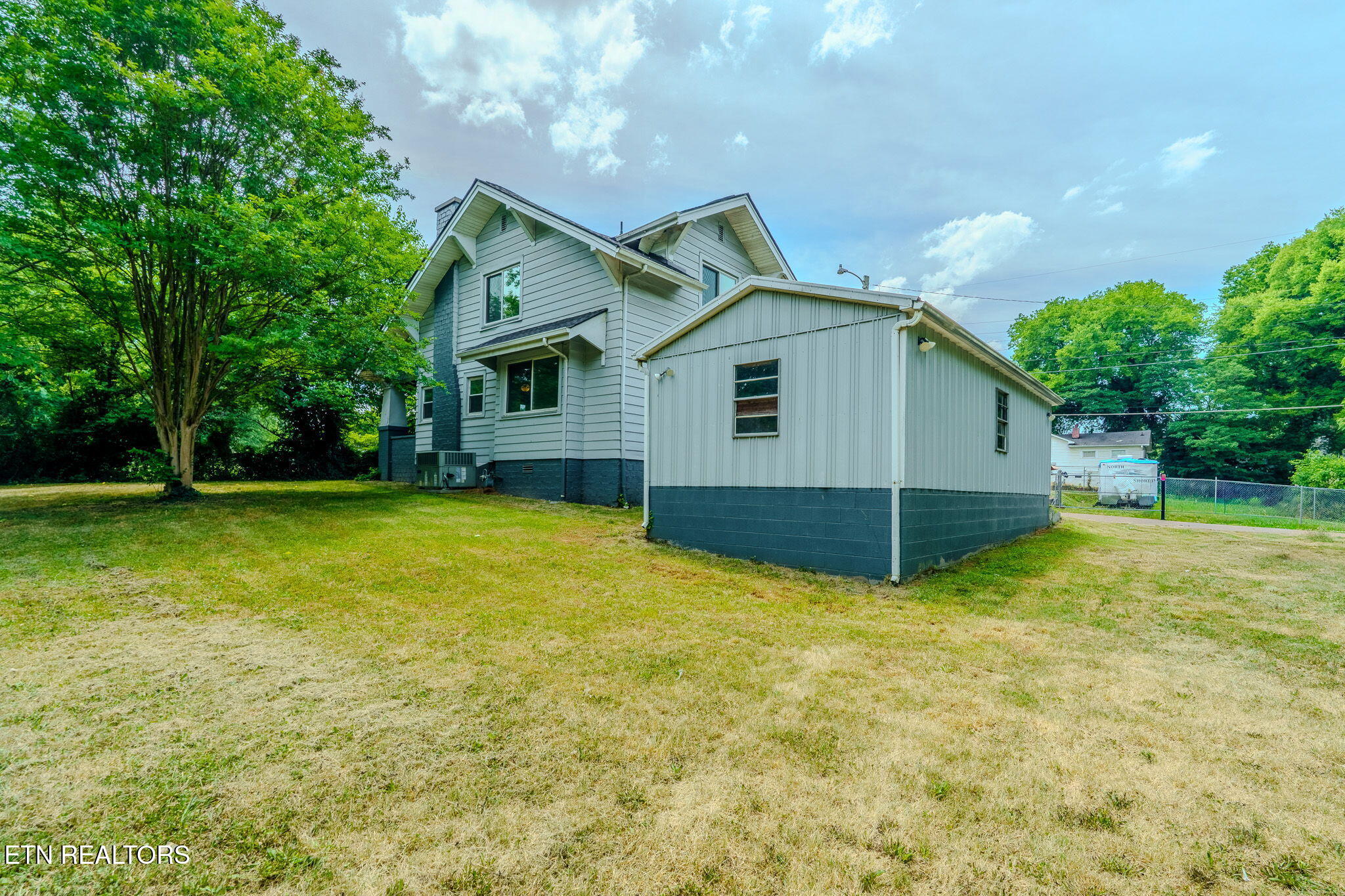 1619 Beaumont Avenue Knoxville TN 37921