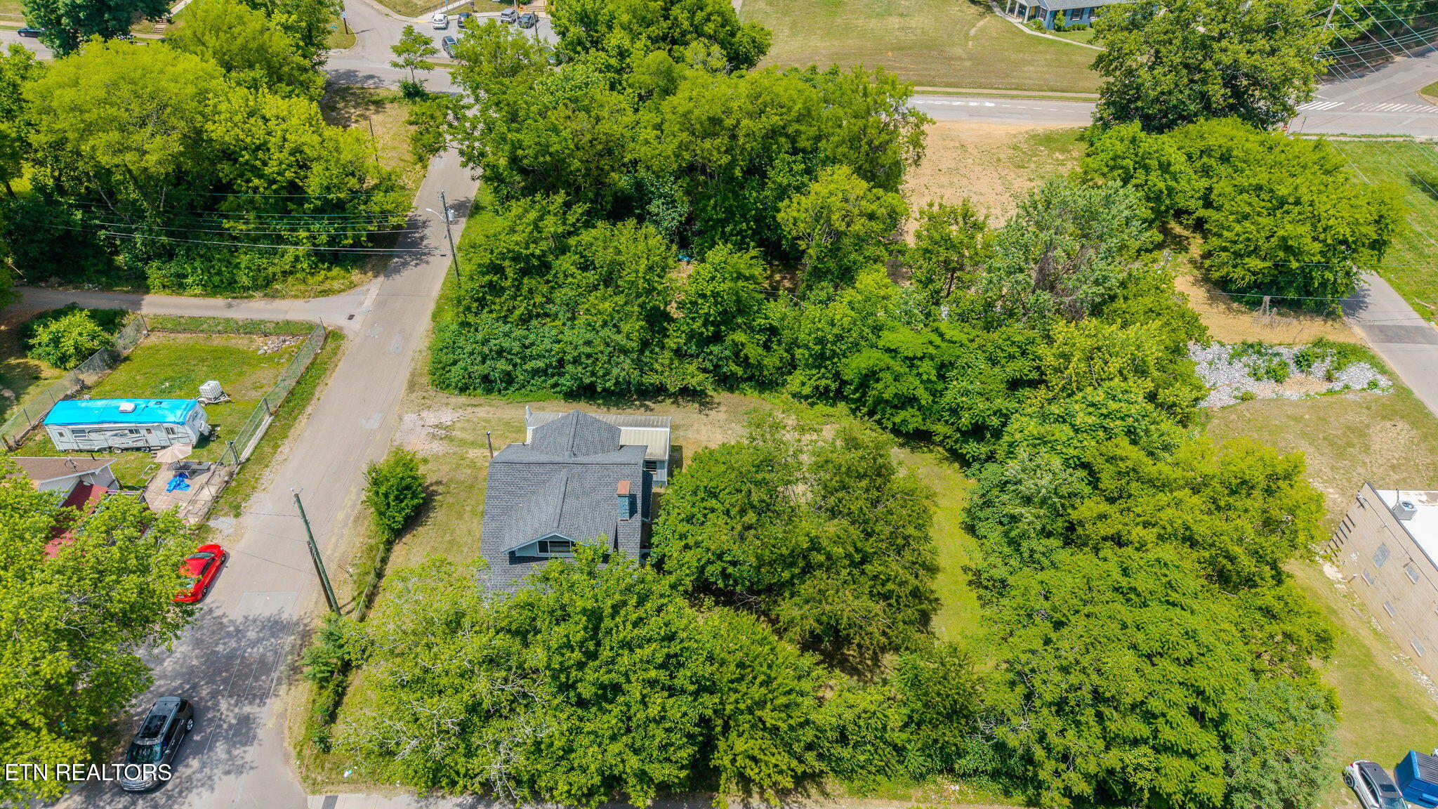 1619 Beaumont Avenue Knoxville TN 37921