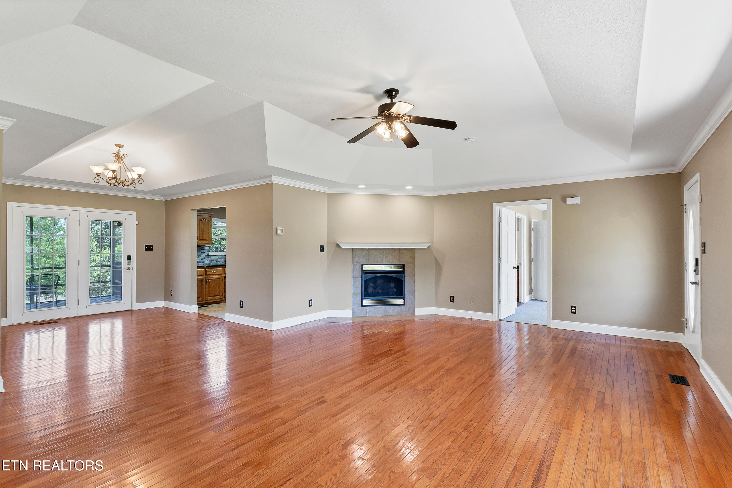 1130 Eloise West Road Greenback TN 37742