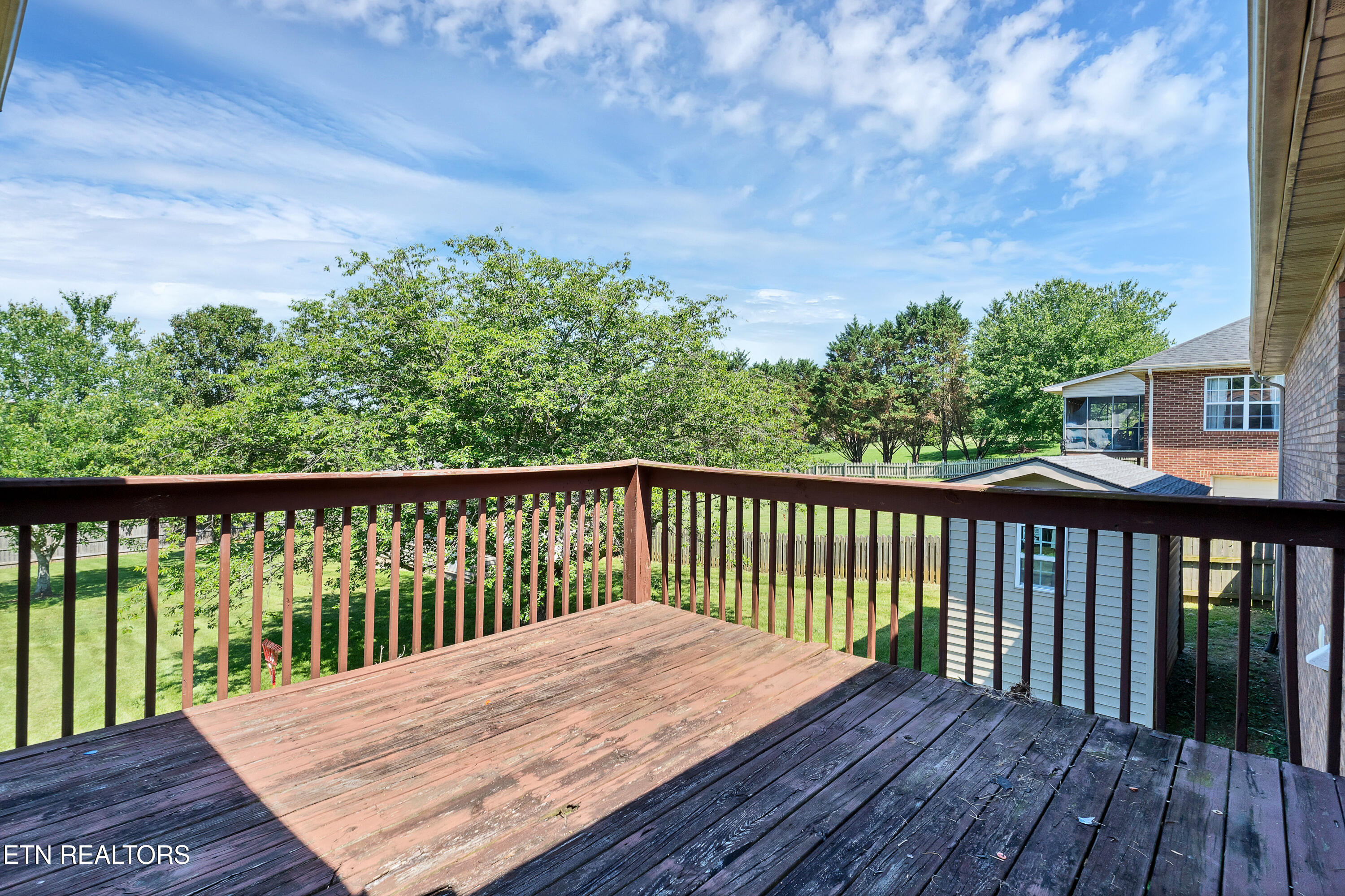 1130 Eloise West Road Greenback TN 37742