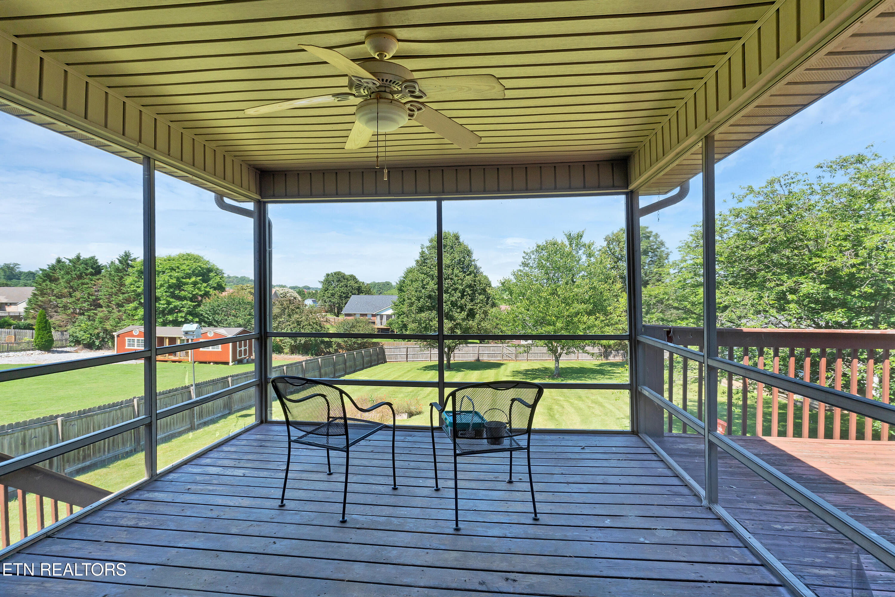 1130 Eloise West Road Greenback TN 37742