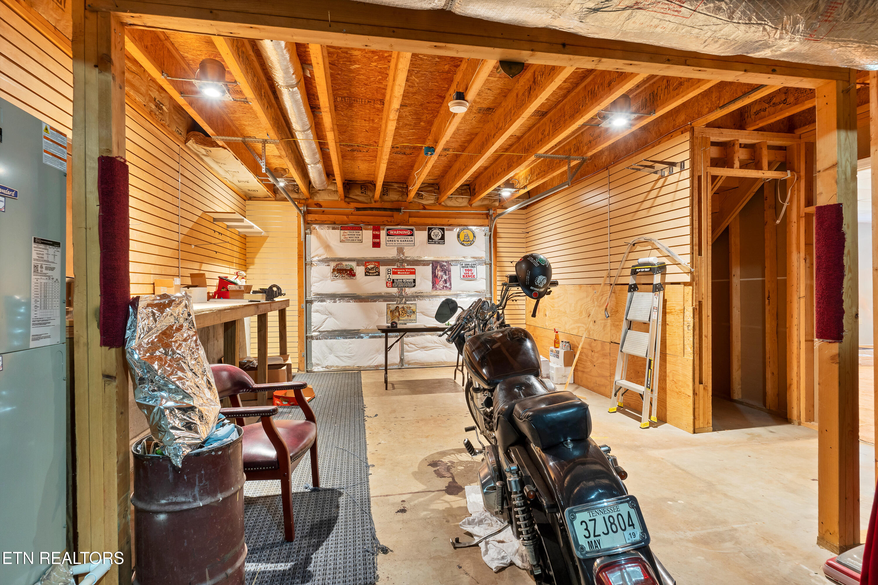 1130 Eloise West Road Greenback TN 37742