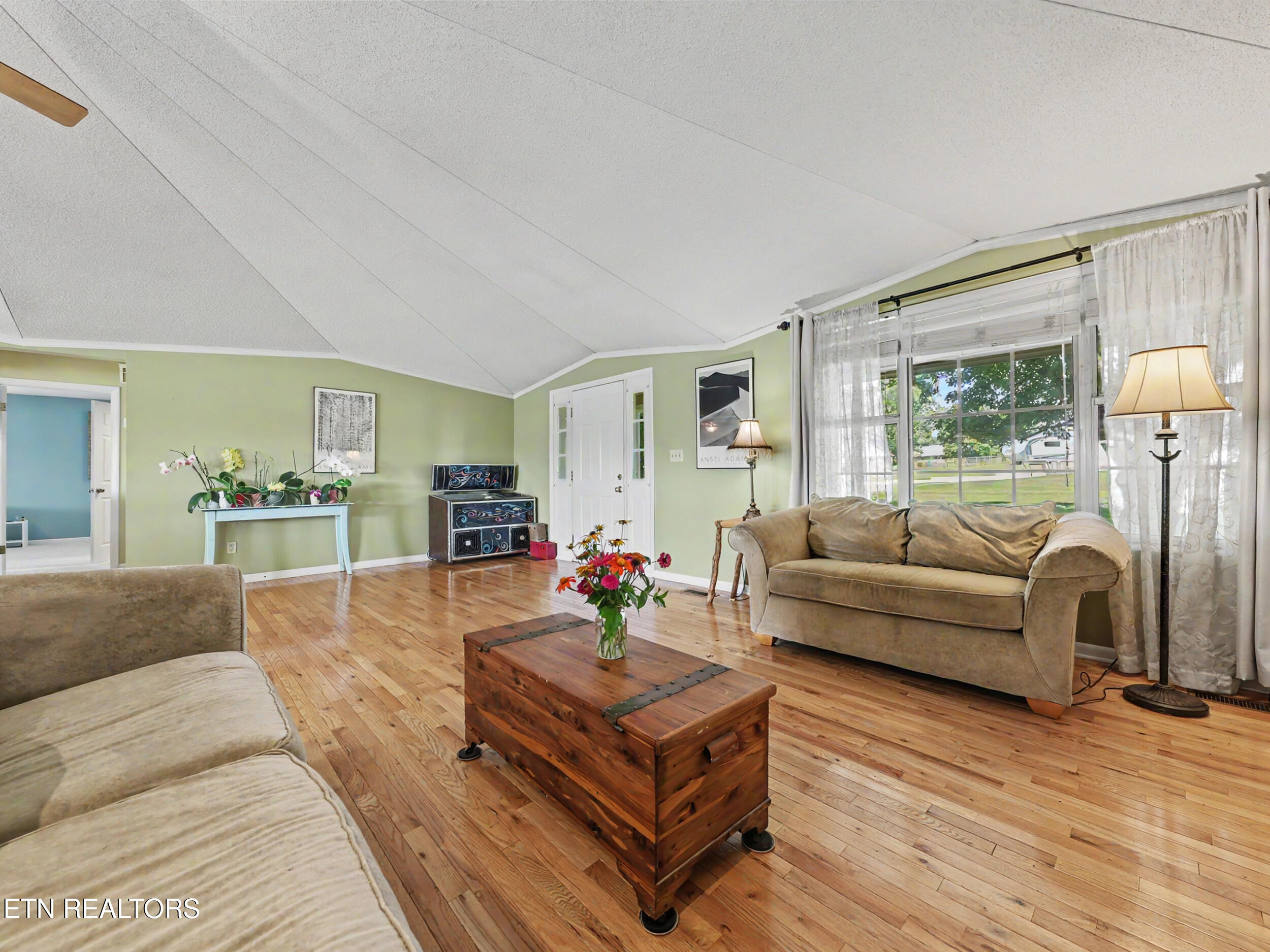 1682 Brookview Drive Dandridge TN 37725