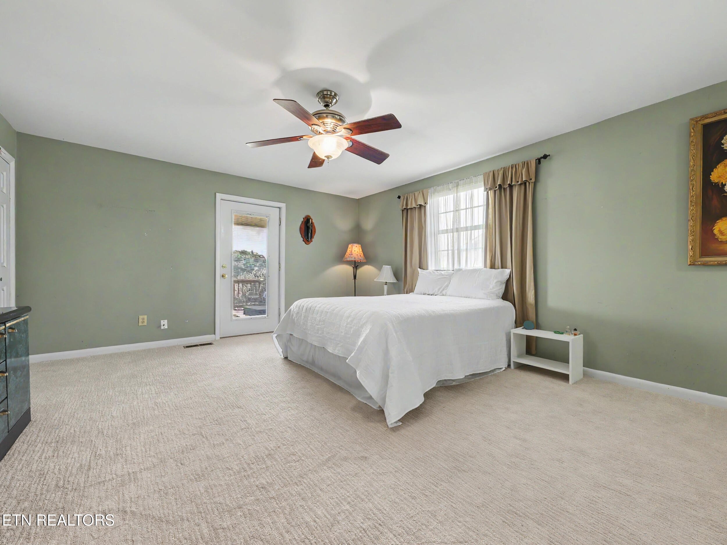 1682 Brookview Drive Dandridge TN 37725