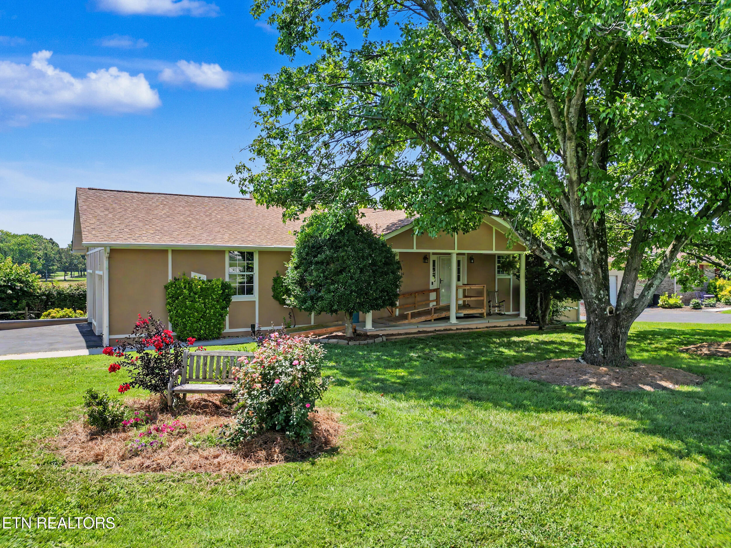 1682 Brookview Drive Dandridge TN 37725
