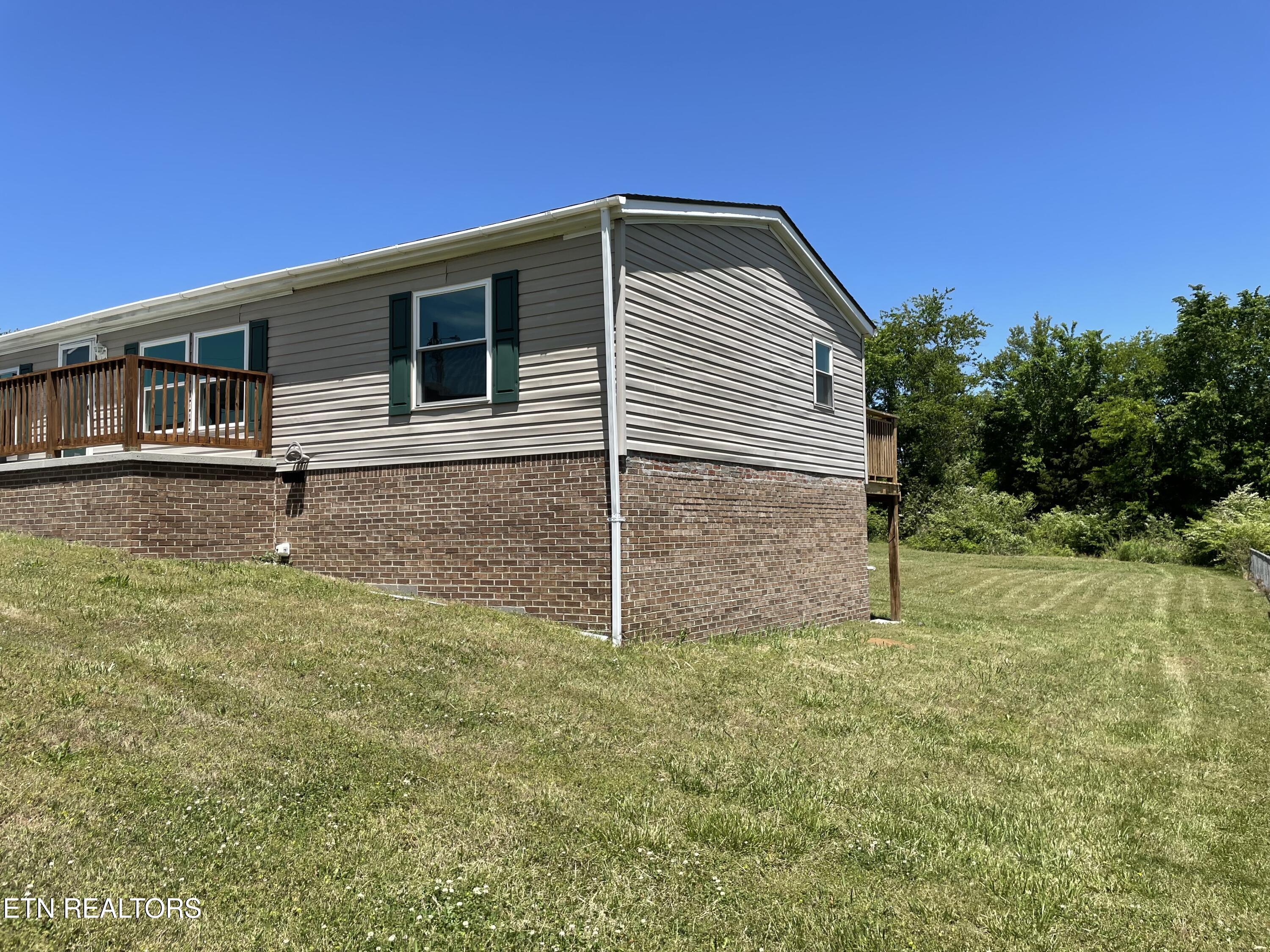 139 Village Lane Madisonville TN 37354