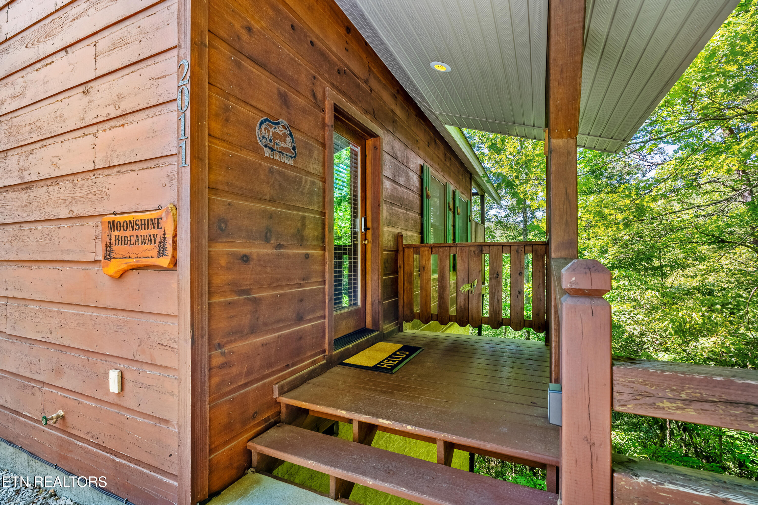2011 Ridgecrest Loop Lane Sevierville TN 37876