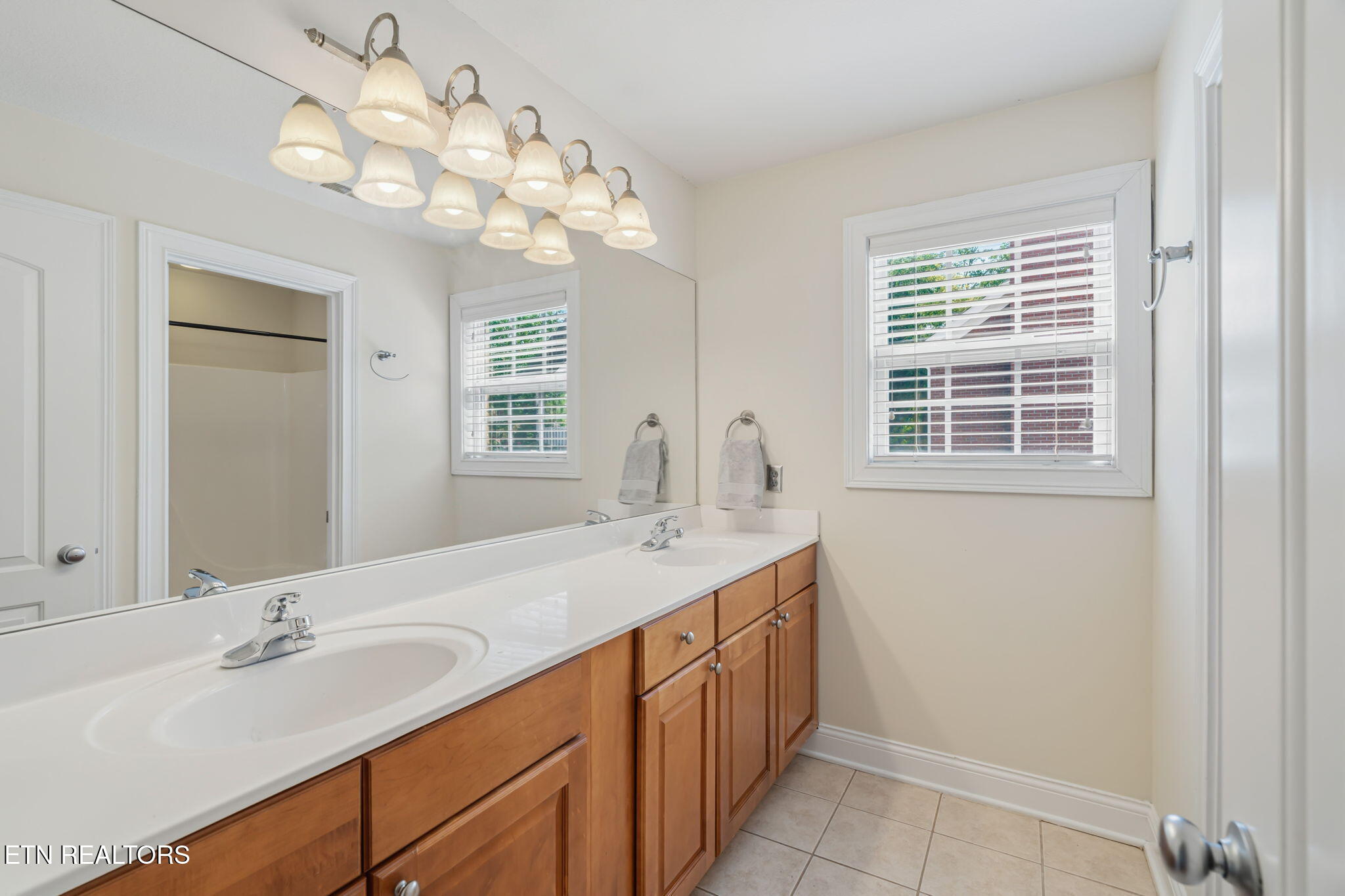 1724 Evening Shade Lane Knoxville TN 37919